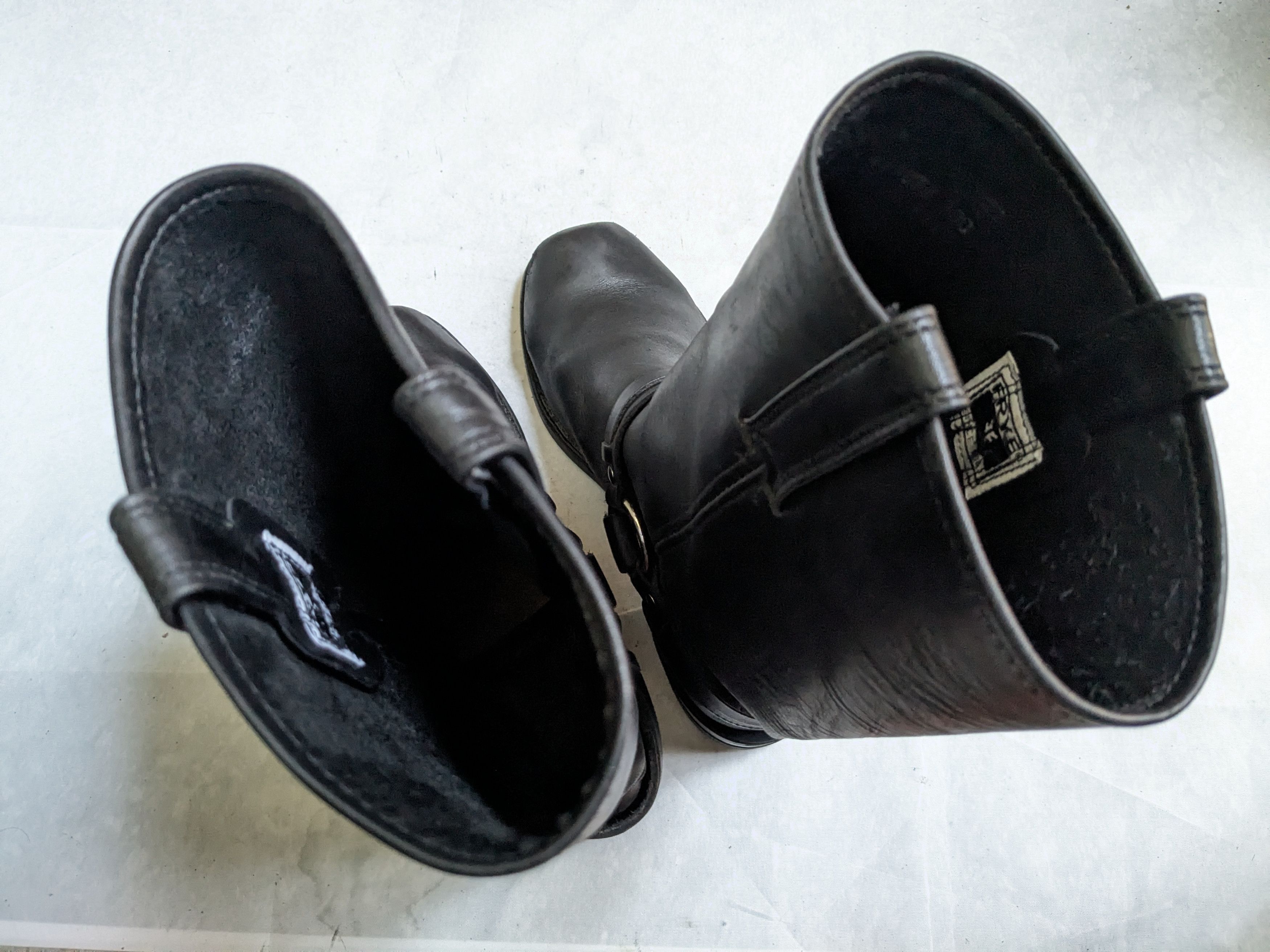 Frye Frye Harness Black Leather 9 W Wide Leather Buckle Belted Size US 9 / EU 42 - 17 Thumbnail