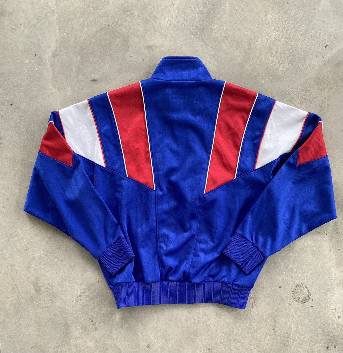 Adidas × Vintage VINTAGE ADIDAS EQUIPMENT TEMPLATE BAYERN MUNICH SWEATER Size US M / EU 48-50 / 2 - 6 Thumbnail