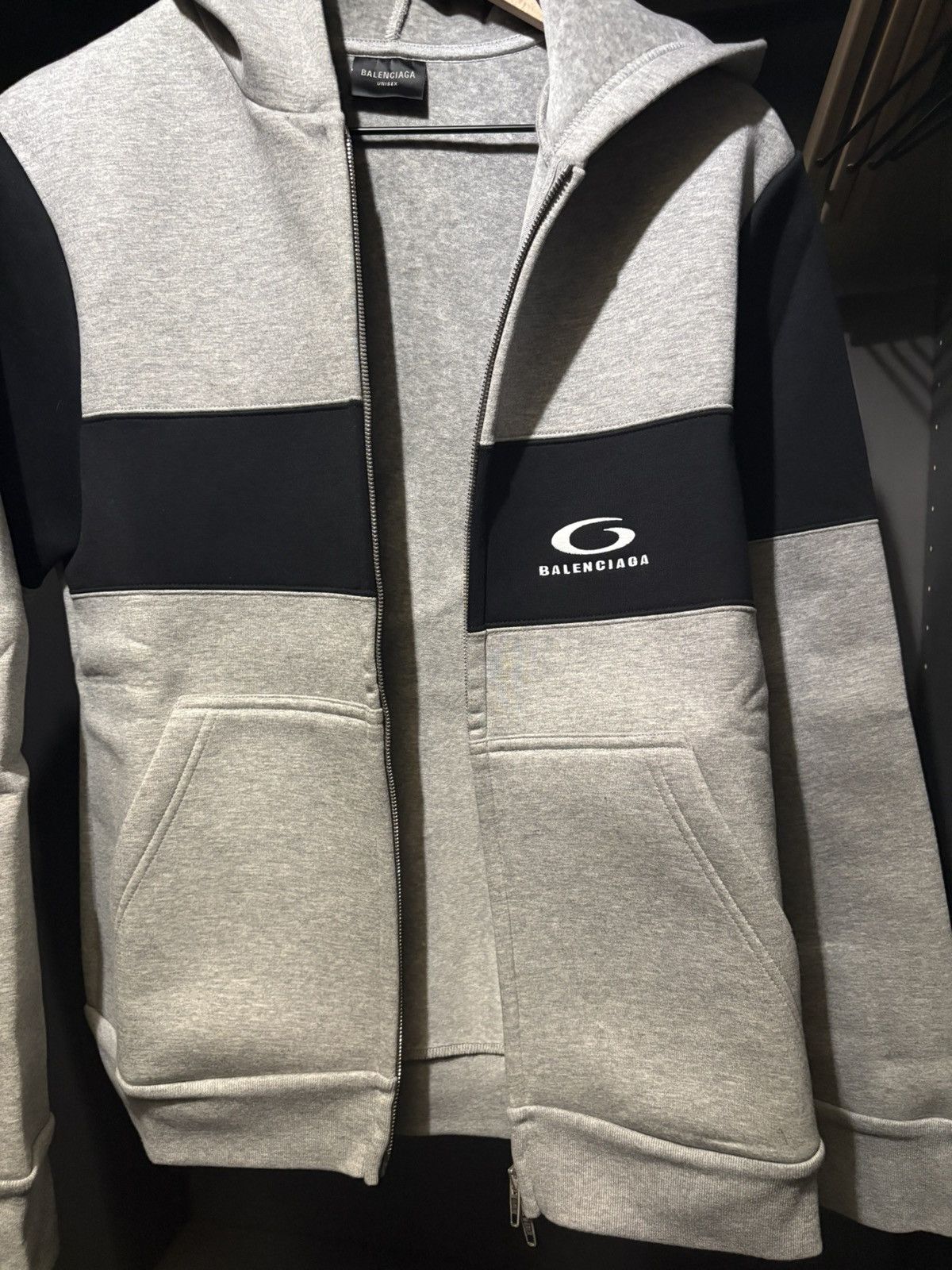 Balenciaga Balenciaga zip up hoodie Size US L / EU 52-54 / 3 - 2 Thumbnail