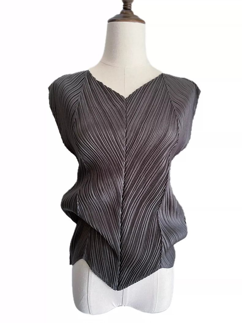 Issey Miyake Issey Miyake Grey herringbone twill pleated mainline top Size M / US 6-8 / IT 42-44 - 1 Thumbnail