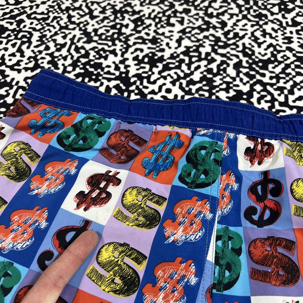 Andy Warhol Vintage Y2K Andy Warhol Dollar Logo Luxury Retro Shorts Size US 36 / EU 52 - 8 Thumbnail