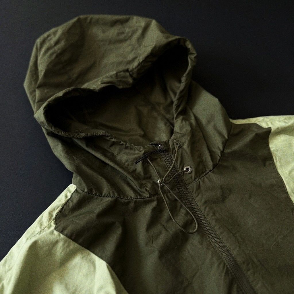 Nike ACG 2000s NIKE ACG Gorpcore Light Jacket Size US XL / EU 56 / 4 - 4 Thumbnail