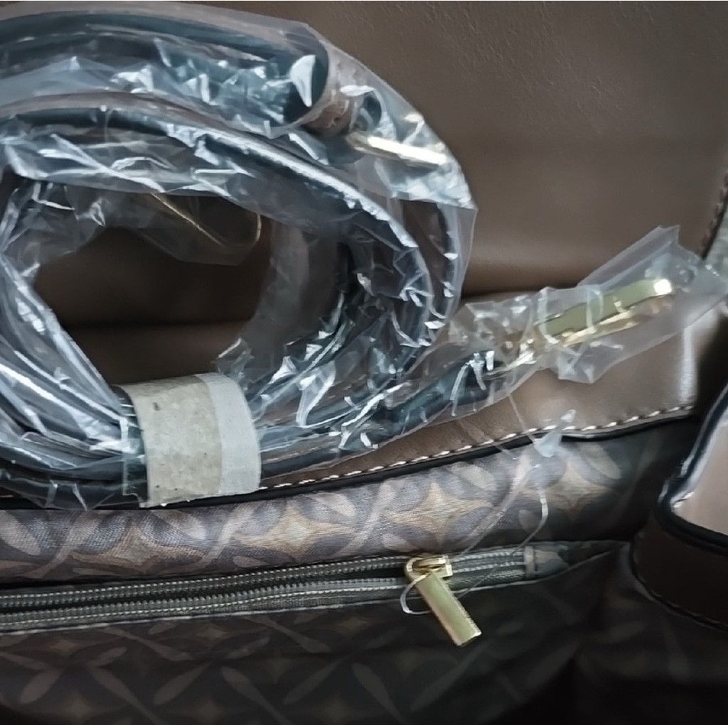 Christian Lacroix CXL by Christian Lacroix Sable Prism Python Satchel -- NWT Size ONE SIZE - 14 Thumbnail