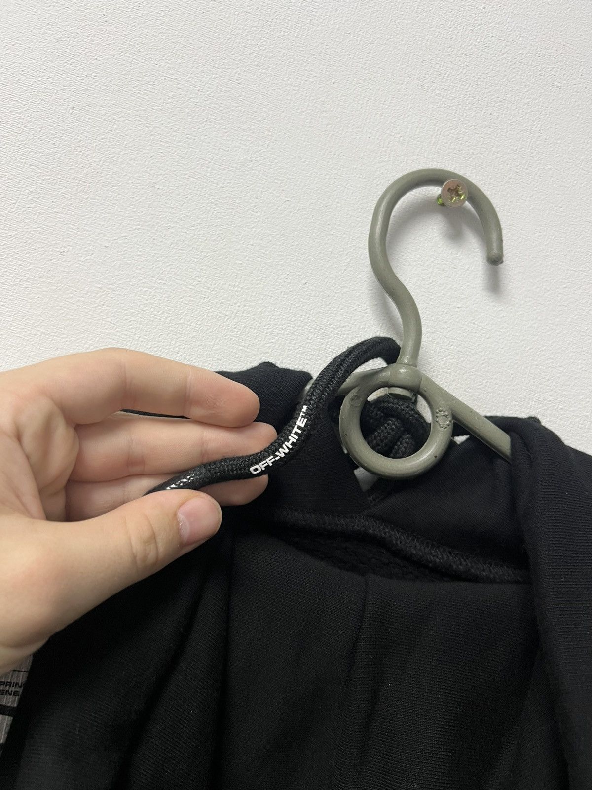 Off-White Off-White Airport Tape Balck Hoodie Size US XS / EU 42 / 0 - 10 Thumbnail