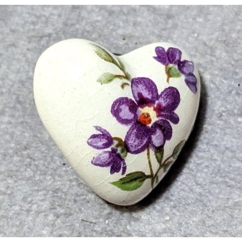 Other Vintage Cottagecore Ceramic White and Purple Floral Heart La Size ONE SIZE - 4 Thumbnail