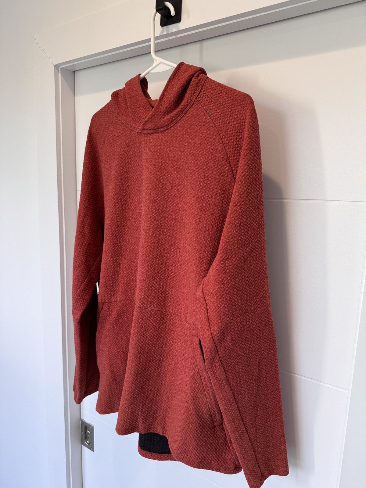 Lululemon Lululemon Mens At Ease Burnt Orange Hoodie Size XL Size US XL / EU 56 / 4 - 3 Thumbnail