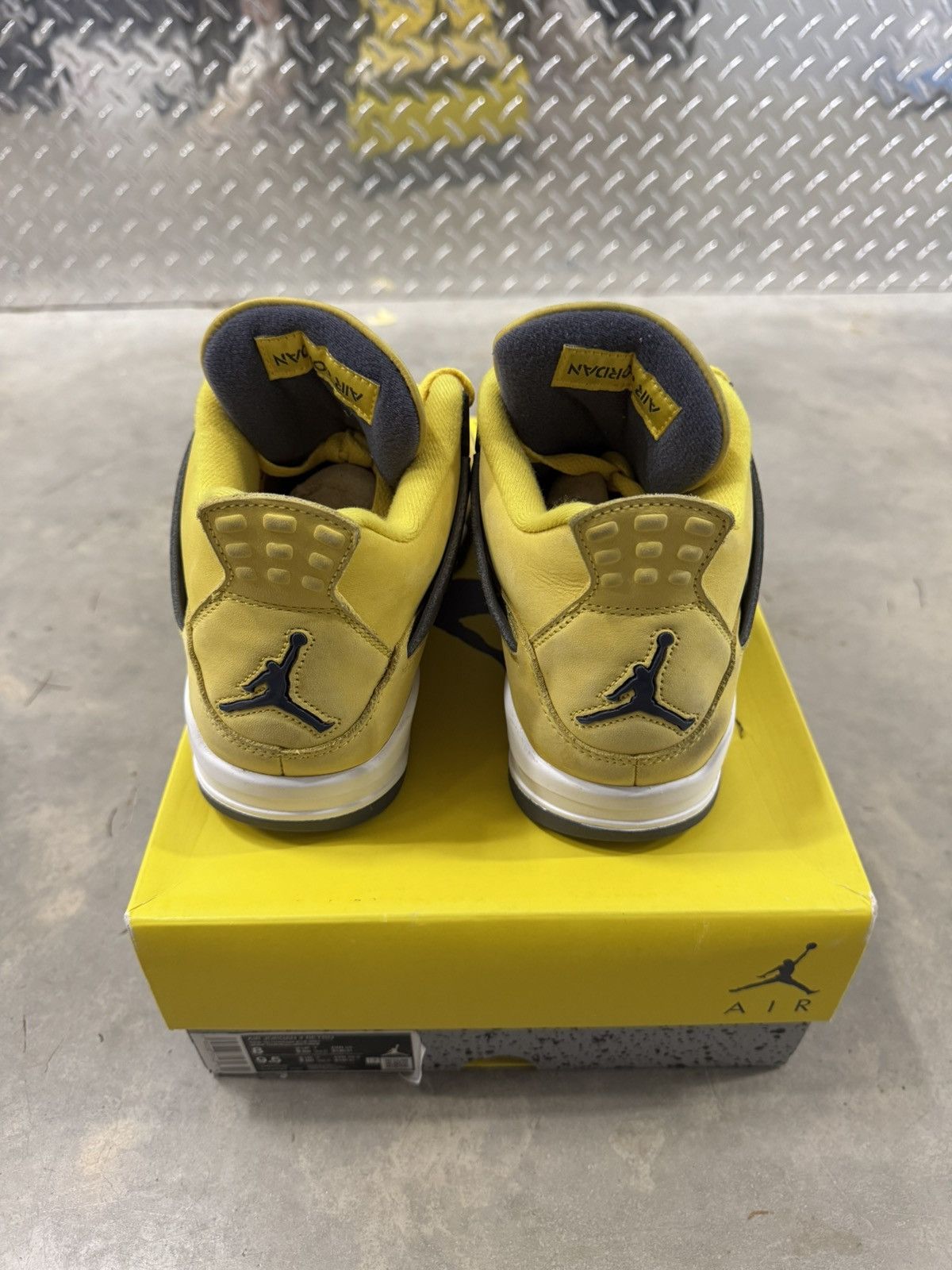 Jordan Brand Jordan 4 Retro Lightning 2021 Size 8 Size US 8 / EU 41 - 5 Thumbnail