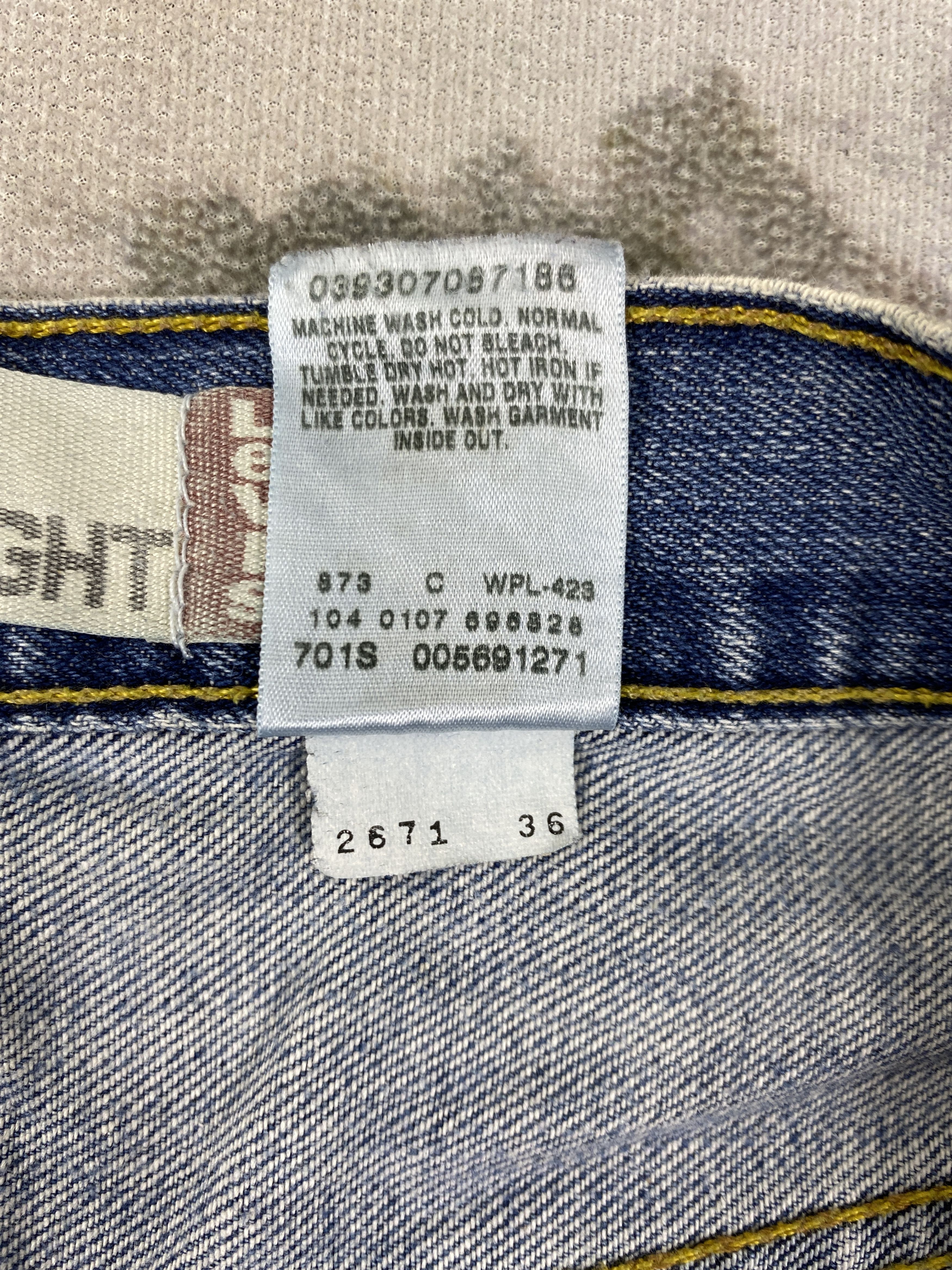 Levi's Blue Distressed Vintage Levi's 569 Loose Denim 35x32 -JN368 Size US 35 - 10 Thumbnail