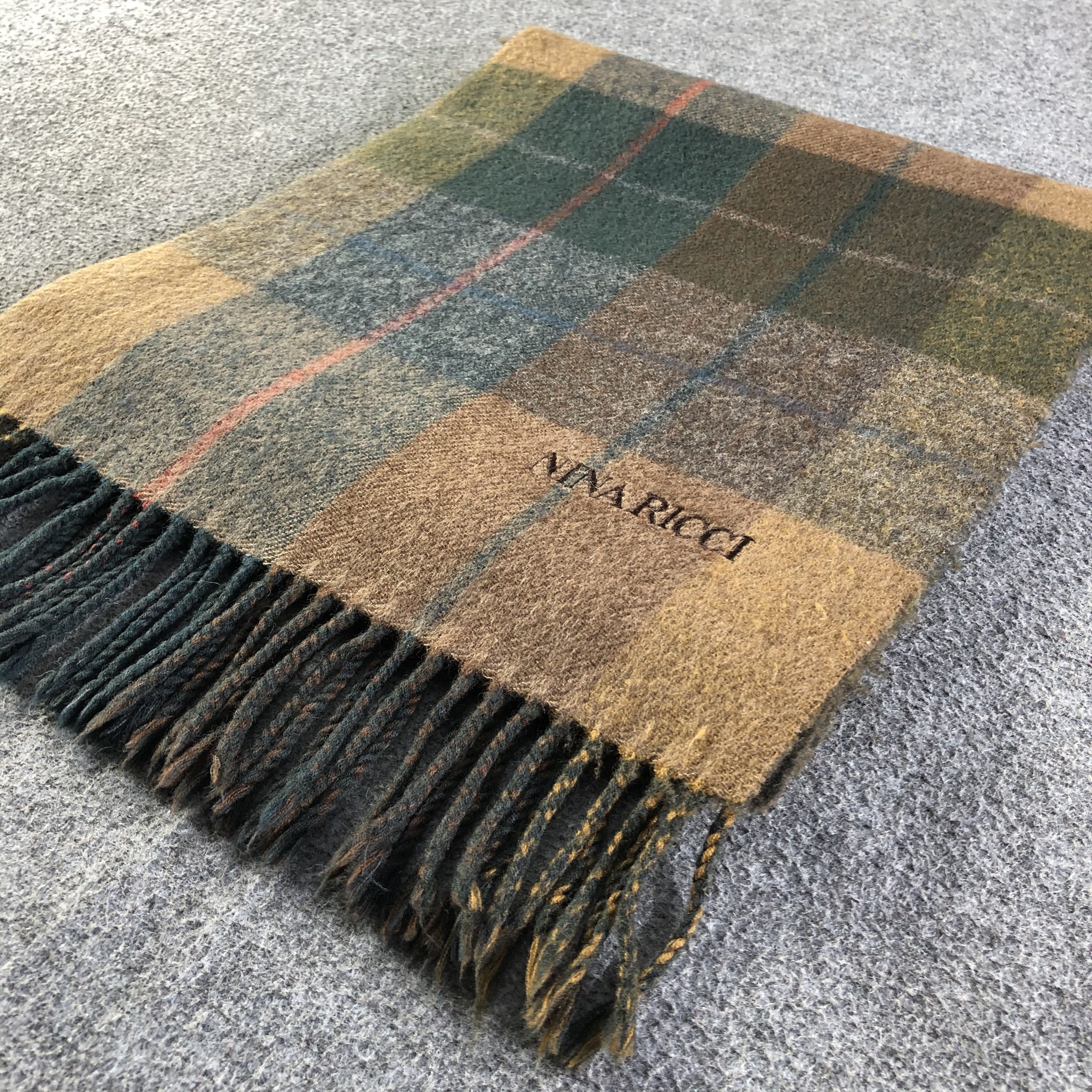 Nina Ricci Nina Ricci Wool Scarf / Muffler / Neckwear P679 Size ONE SIZE - 4 Thumbnail