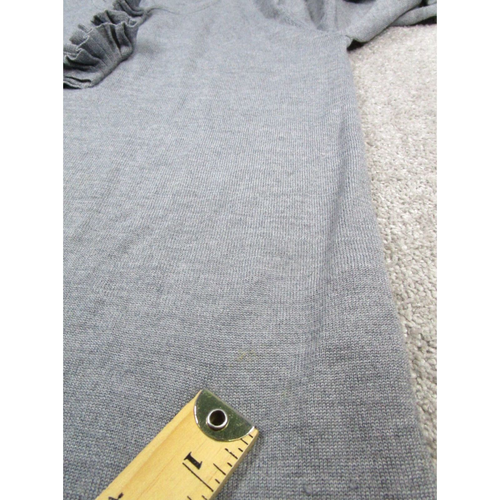 Lacoste Lacoste Women's Gray Wool Blend Ruffle Pullover Shirt Sweater L Large Round Neck Long Sleeve Size L / US 10 / IT 46 - 5 Thumbnail
