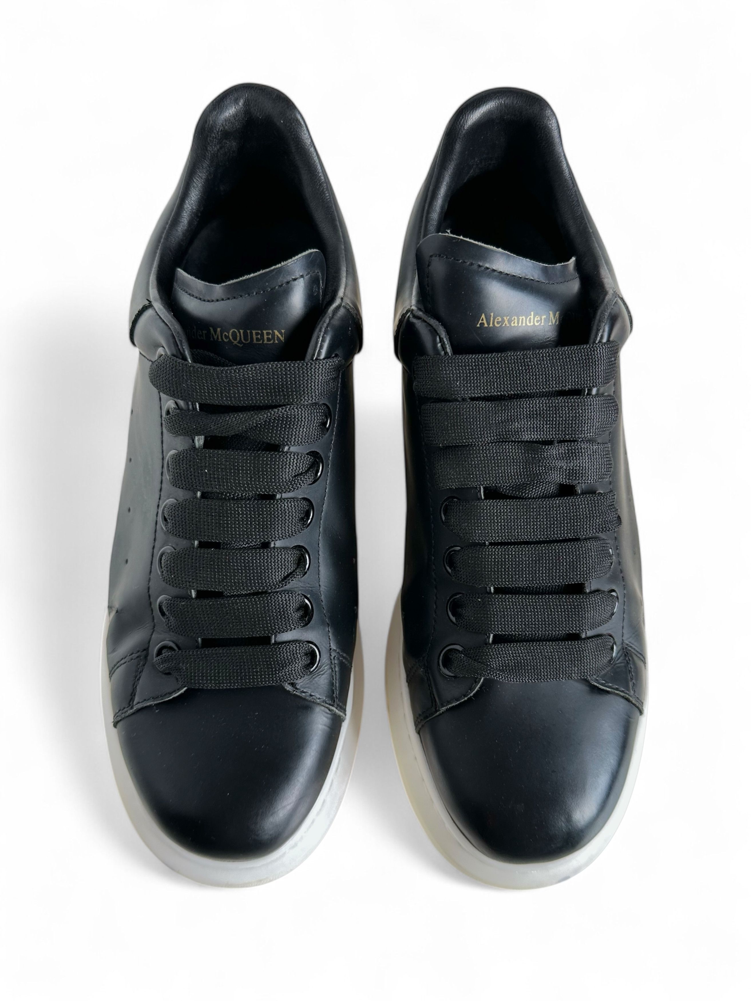Alexander McQueen Alexander McQueen Oversized Sneakers Black EU40/US10 Size US 10 / IT 40 - 5 Thumbnail