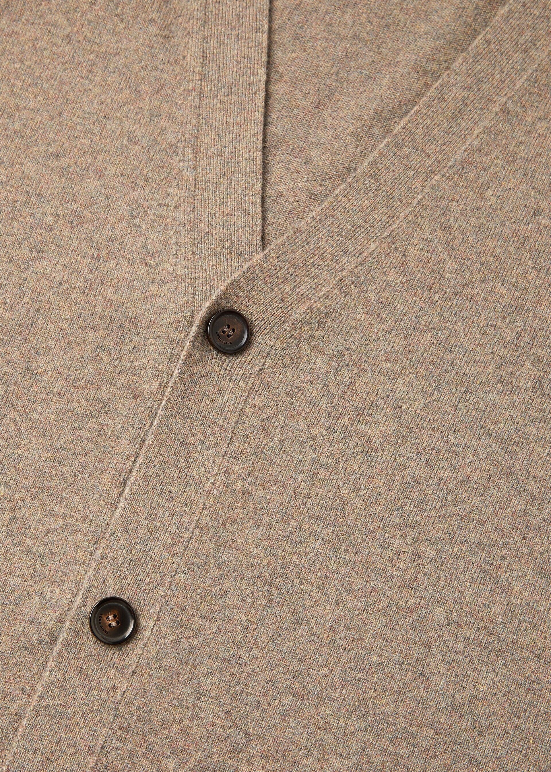 Loro Piana os11x0226 FAP6096 Classic Vest in Licorice Root Melange Size US XL / EU 56 / 4 - 7 Thumbnail