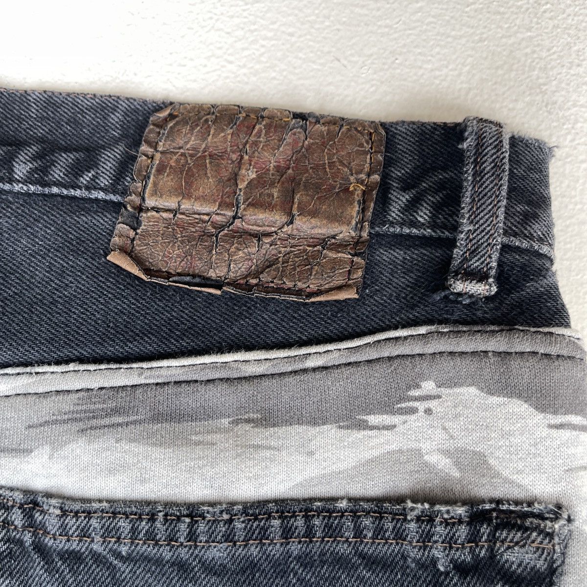 Levi's 90s Levi’s 501 Reworked Neighborhood Tiger Camo Mickey Denim Size US 34 / EU 50 - 12 Thumbnail