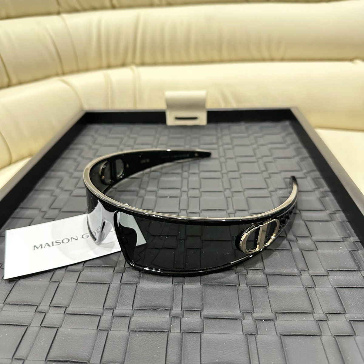 Dior DIOR VERYDIOR M1U 10A0 SUNGLASSES Size ONE SIZE - 1 Thumbnail