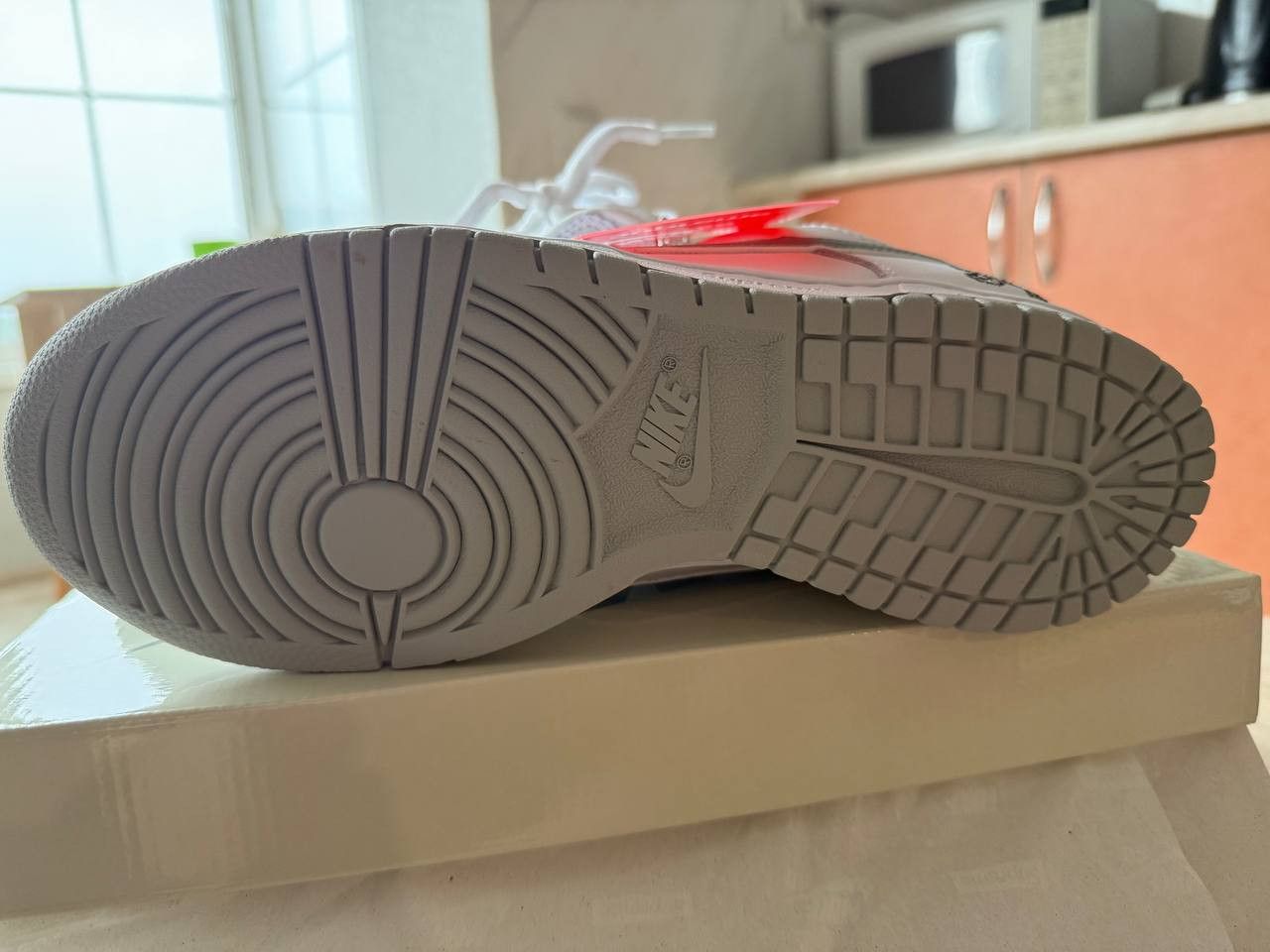 Nike × Supreme Nike sb Dunk low Supreme Size US 8 / EU 41 - 3 Thumbnail