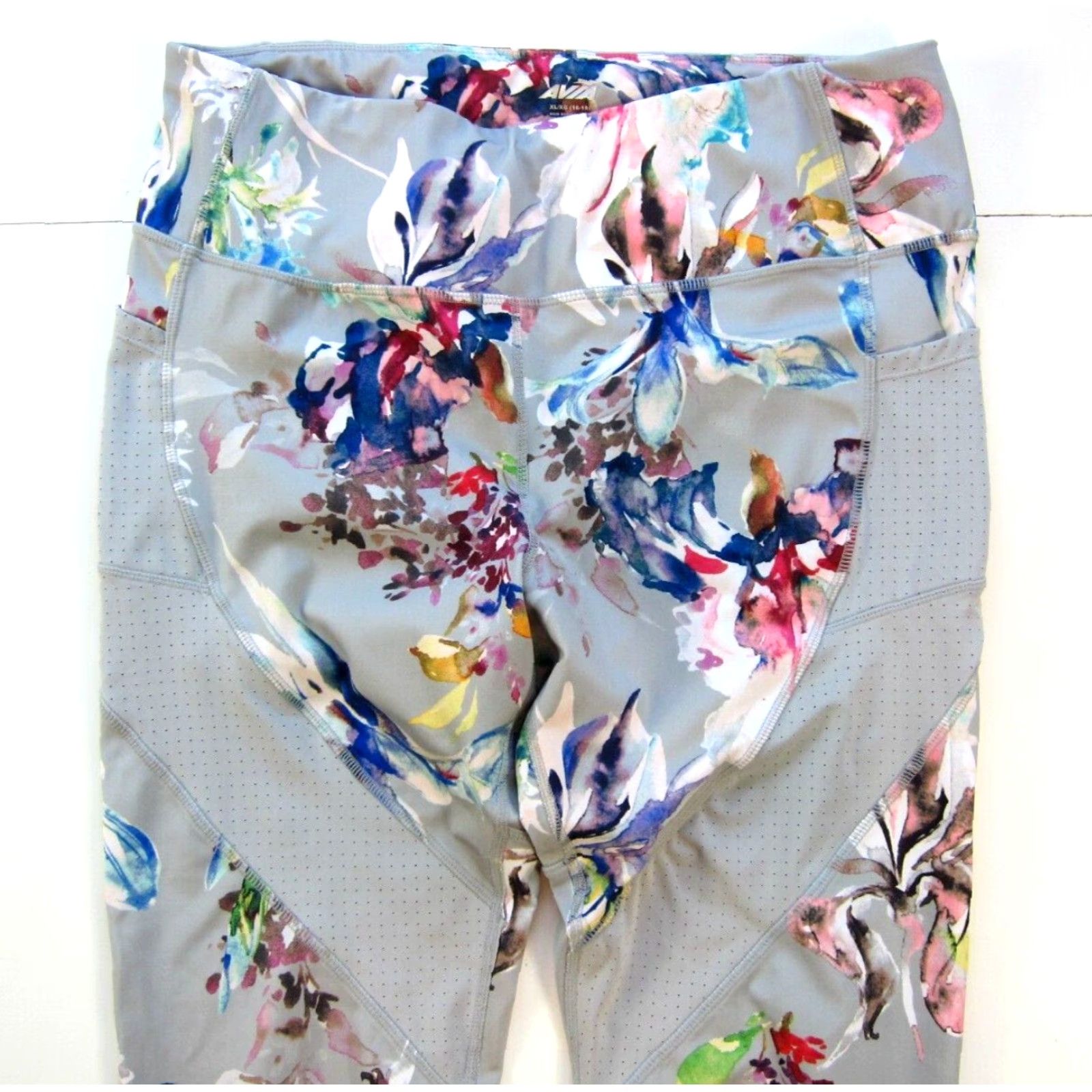 Avia Avia Pant XL Grey Green Blue Pink Floral Stretch Pocket Running Yoga Workout Capris Women Size 40" / US 18 - 4 Thumbnail