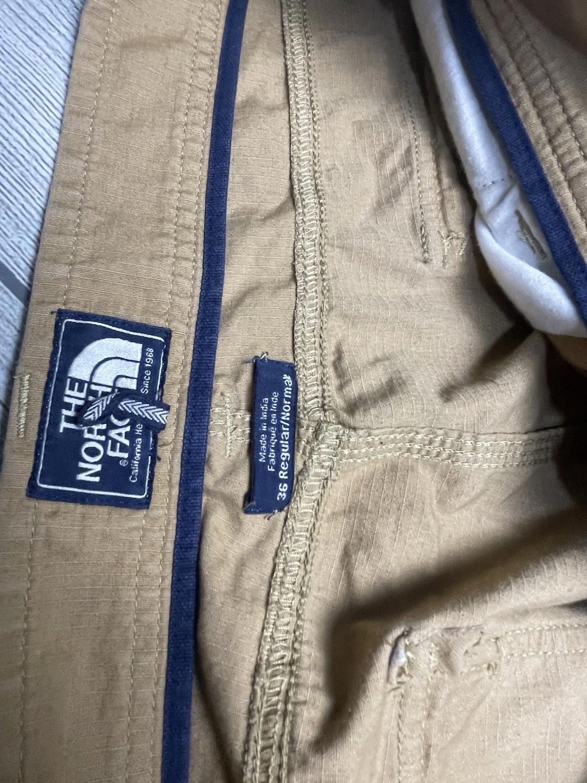 The North Face The North Face Pants Mens Lightweight Cargo Straight. 36 Tan Size US 36 / EU 52 - 6 Thumbnail