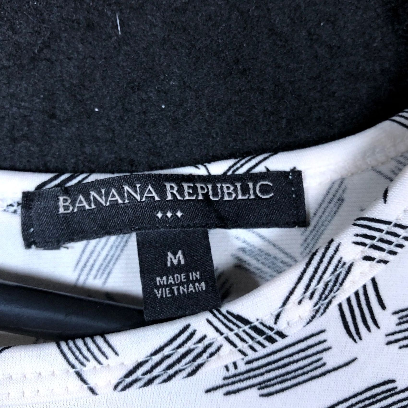 Banana Republic Banana Republic Womens Blouse White Black Sleeveless Key Hole Back Stretch M Shirt Womens Blouse Casual Work Formal 90s? Size M / US 6-8 / IT 42-44 - 6 Thumbnail