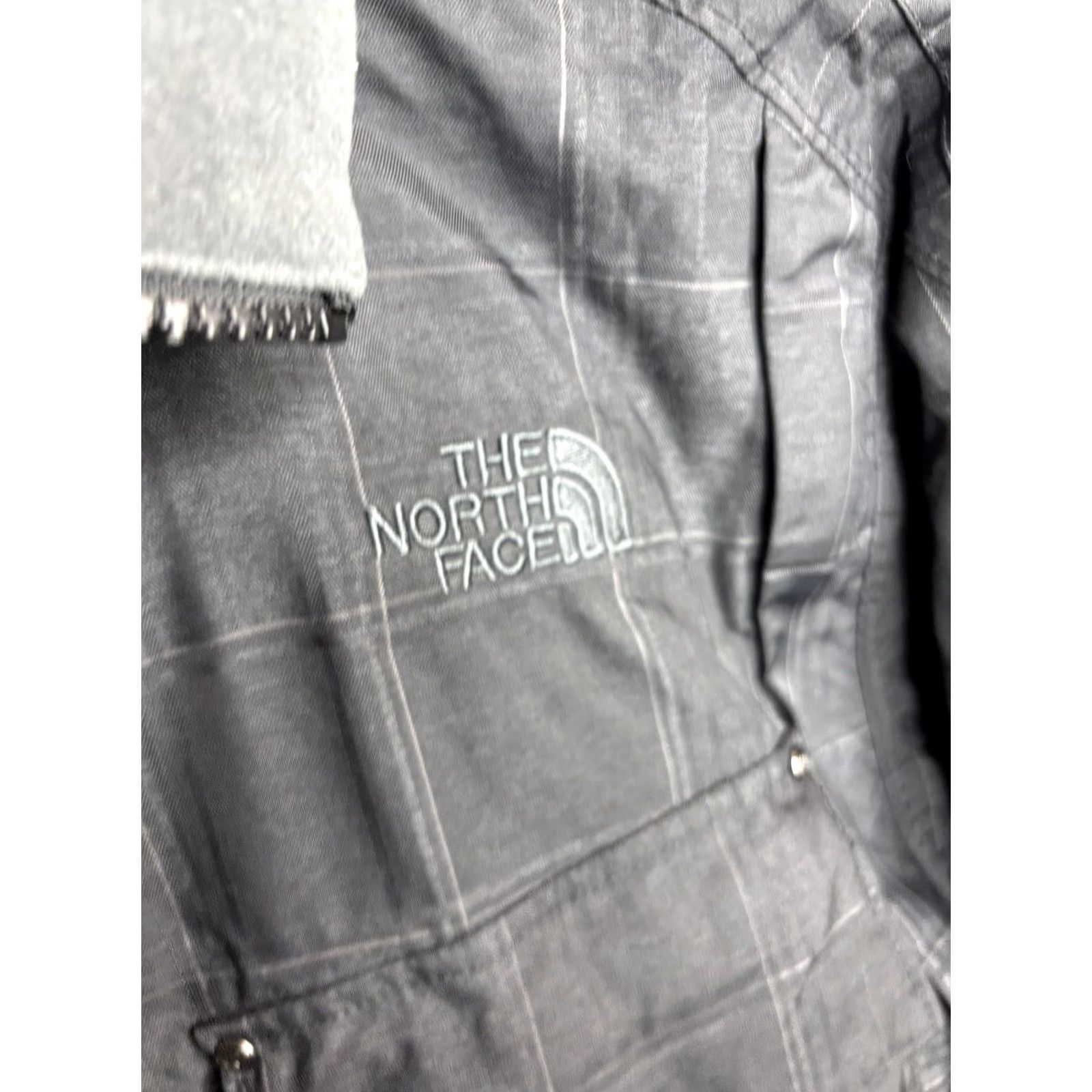 The North Face VINTAGE? No. The North Face Cryptic Ski Jacket Mens S Gray Plaid Hooded Insulated DryVent Recco Size US S / EU 44-46 / 1 - 4 Thumbnail
