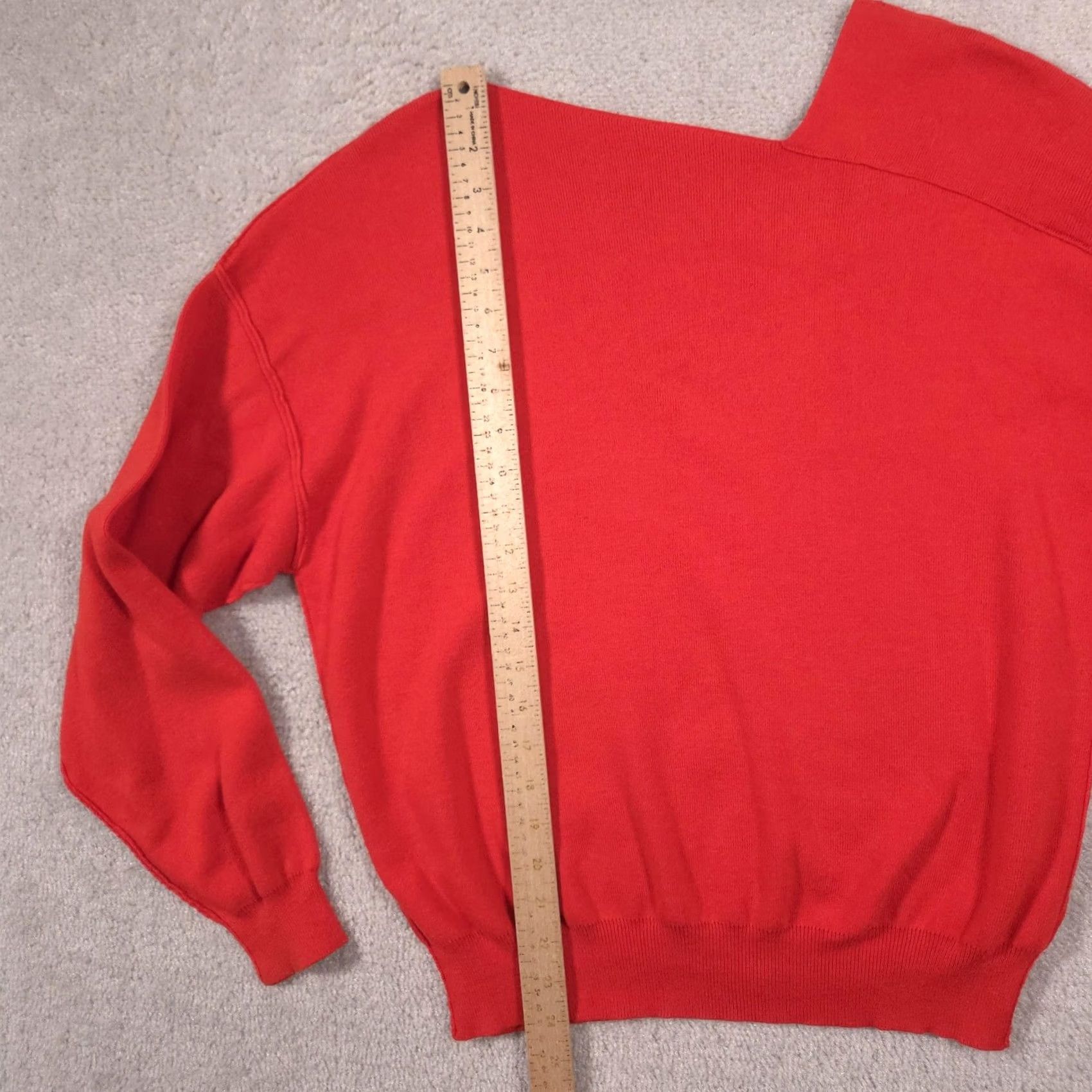 Forever 21 Forever 21 Sweater Womens Medium Red Asymmetrical Boat Neck Pullover Long Sleeve Size M / US 6-8 / IT 42-44 - 5 Thumbnail