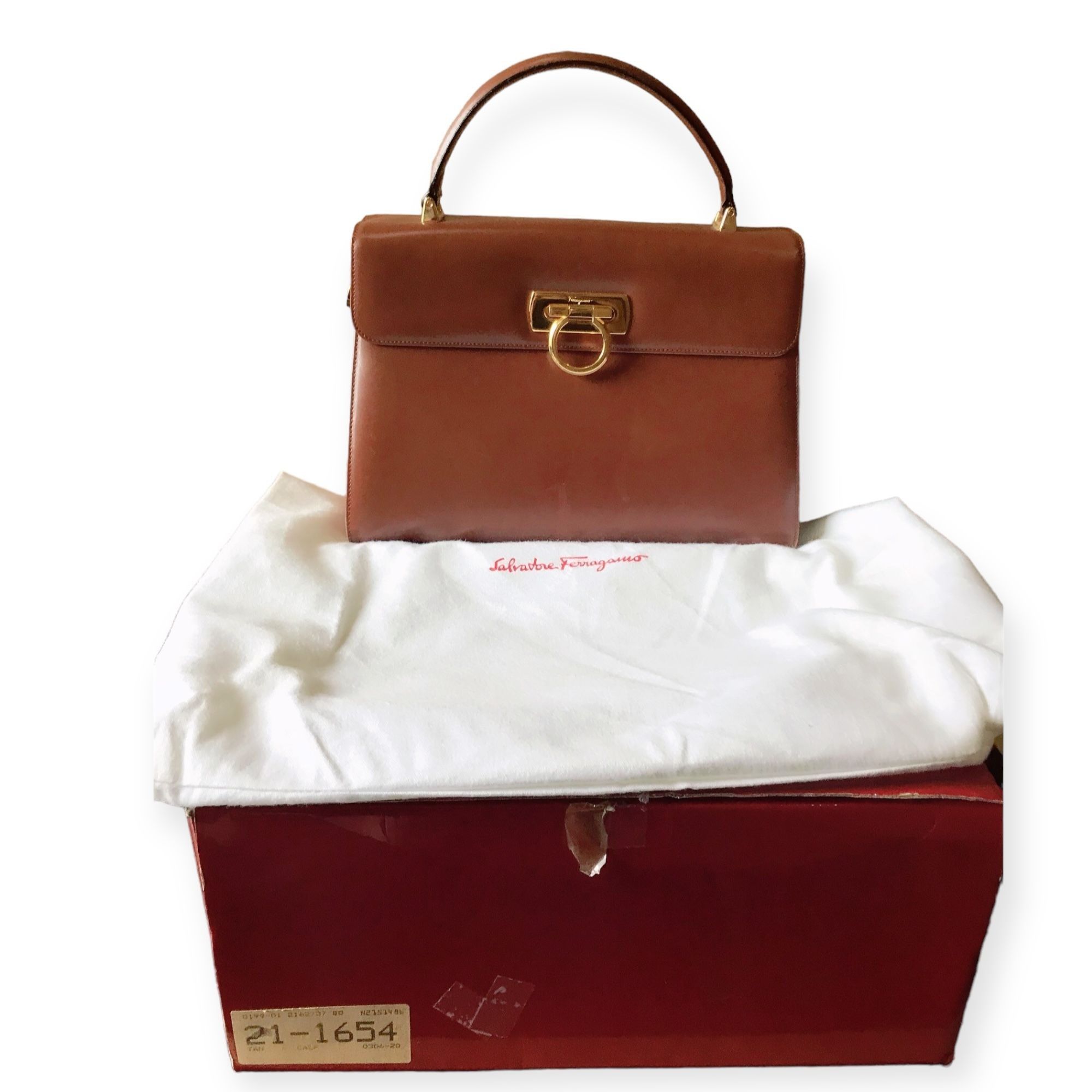 Salvatore Ferragamo Vintage Salvatore Ferragamo Gancini 2 way top handle bag Size ONE SIZE - 16 Thumbnail