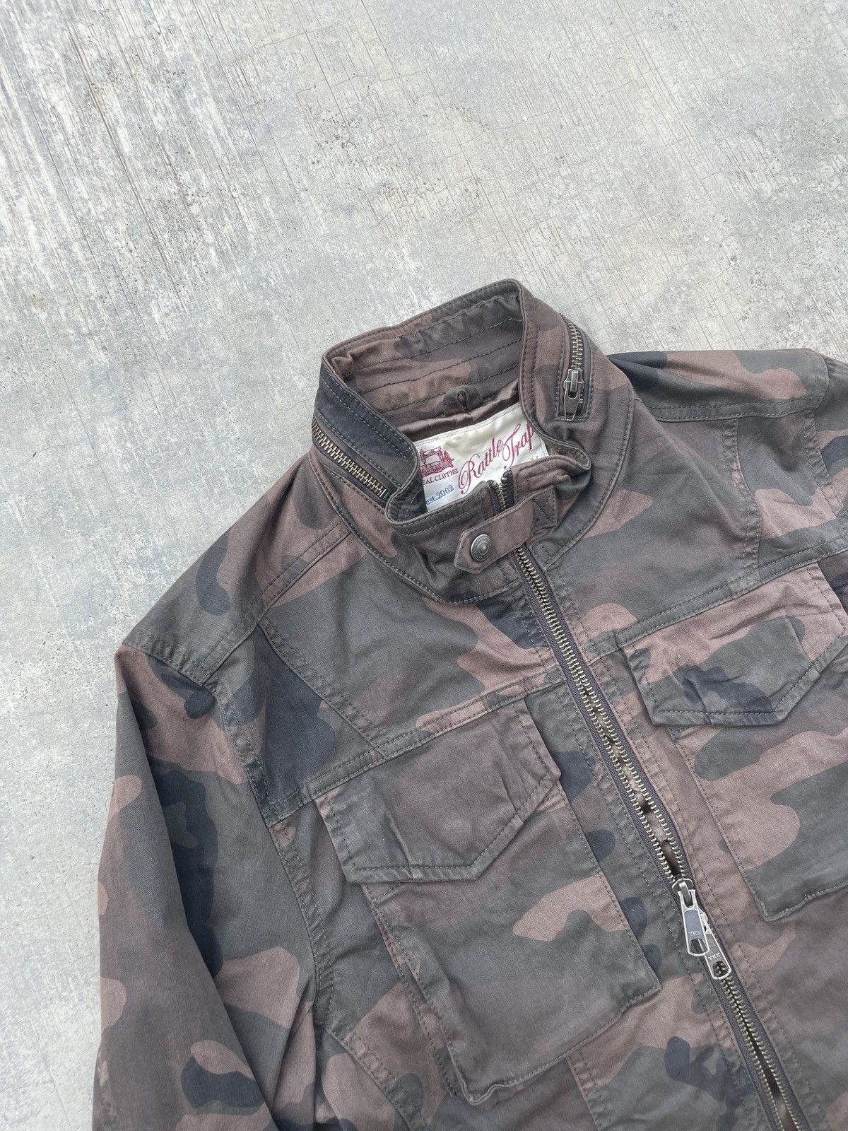 Japanese Brand 2000s JAPANESE BRAND BATTLE TRAP CAMO JACKET LGB GOA Size US M / EU 48-50 / 2 - 2 Thumbnail