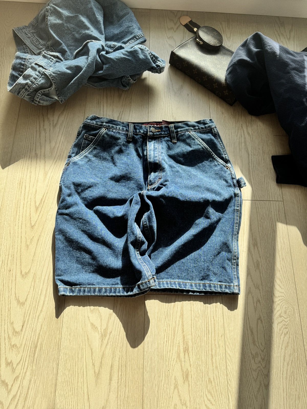 Tommy Hilfiger BLUE JORTS LOOK LIKE TOMMYS LOWK WOOOO Size US 32 / EU 48 - 1 Thumbnail