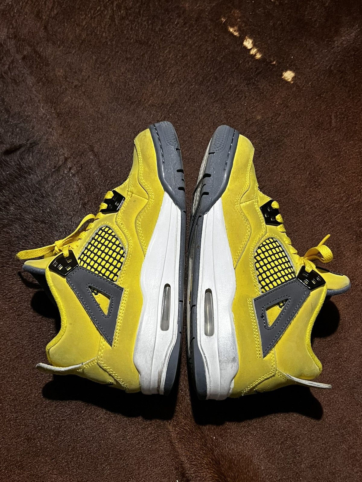 Jordan Brand Jordan 4 Retro Lighting Size US 5.5 / EU 38 - 5 Thumbnail