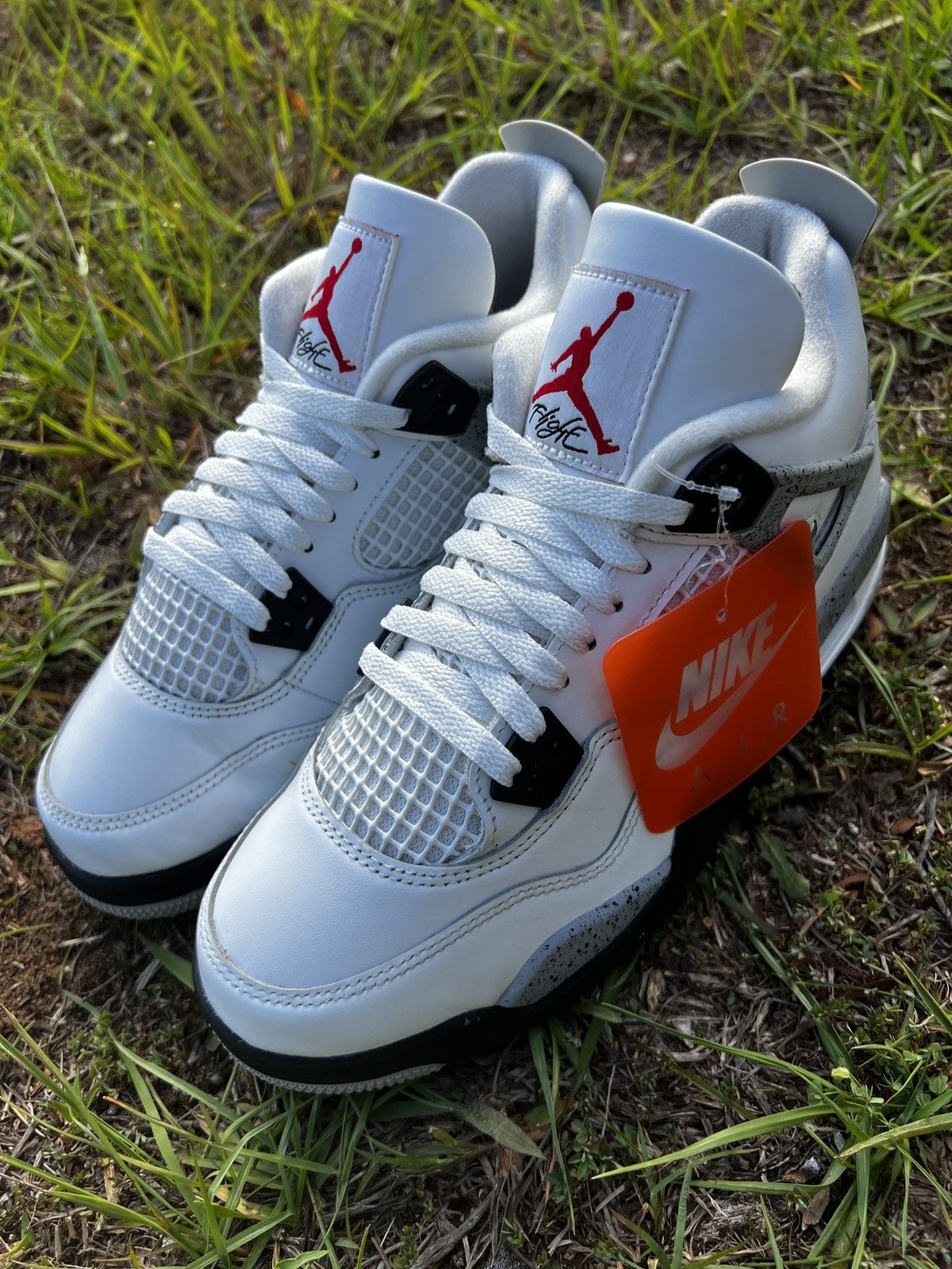 Jordan Brand CLEAN Air Jordan 4 size 7 Mens White Cement Retro 2025 shoes Size US 7 / EU 40 - 2 Thumbnail