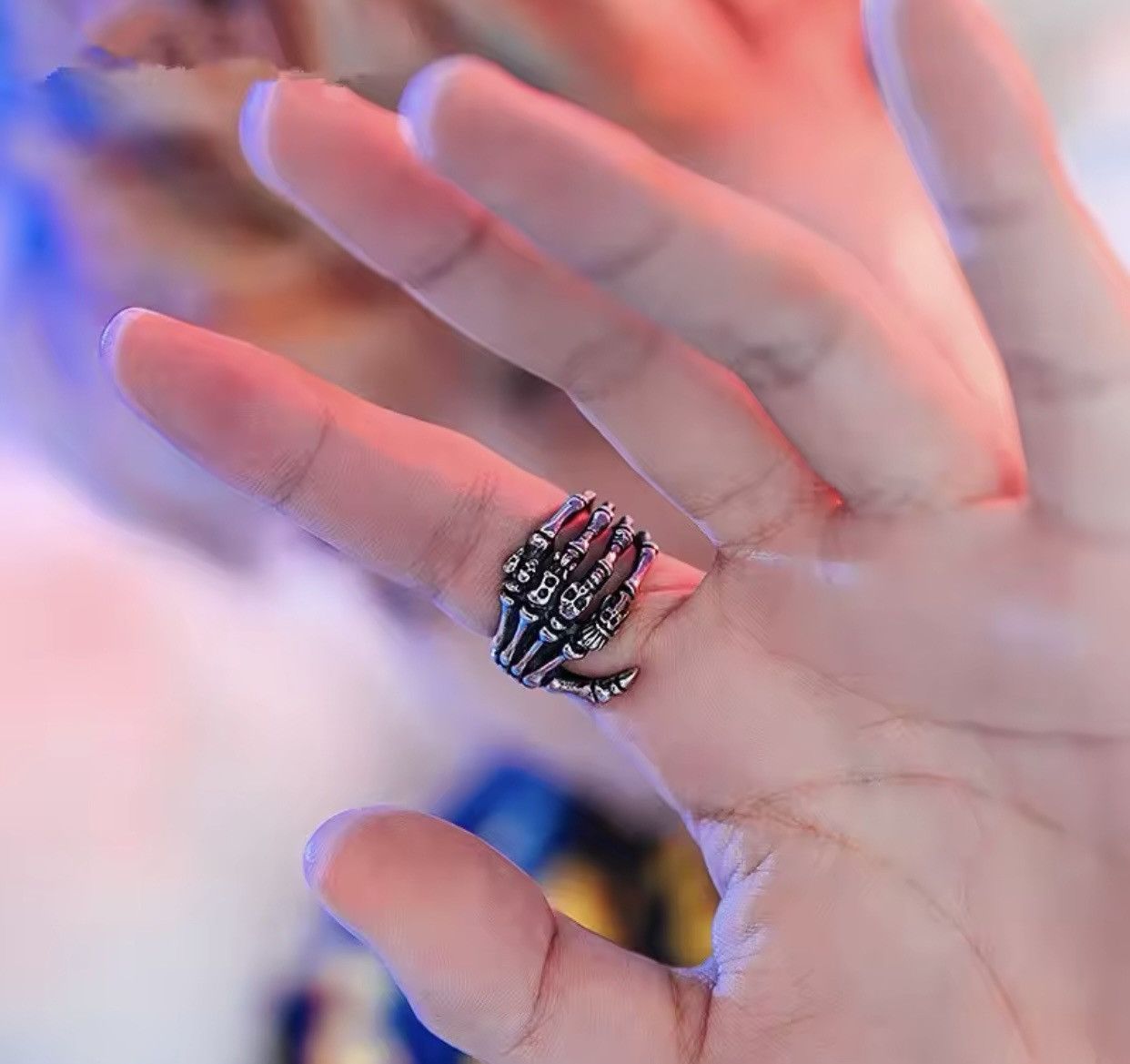 Jewelry × Vintage Silver Gothic Skulls Skeleton punk Hand Ring Size 7 - 13 Size ONE SIZE - 3 Thumbnail