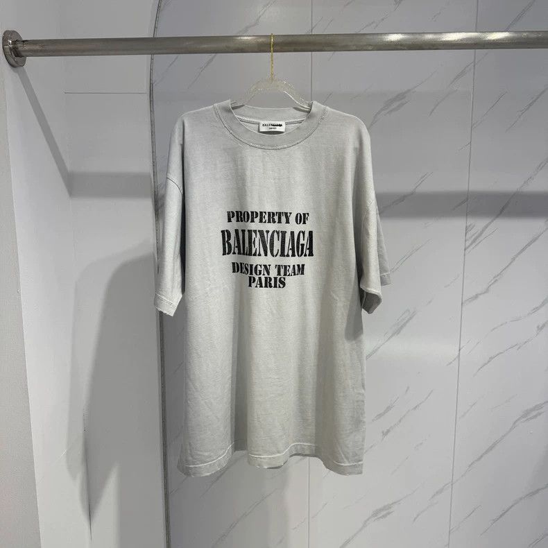 Balenciaga Balenciaga Washed Logo Print Short Sleeve T-Shirt - dmc Size US XS / EU 42 / 0 - 1 Thumbnail