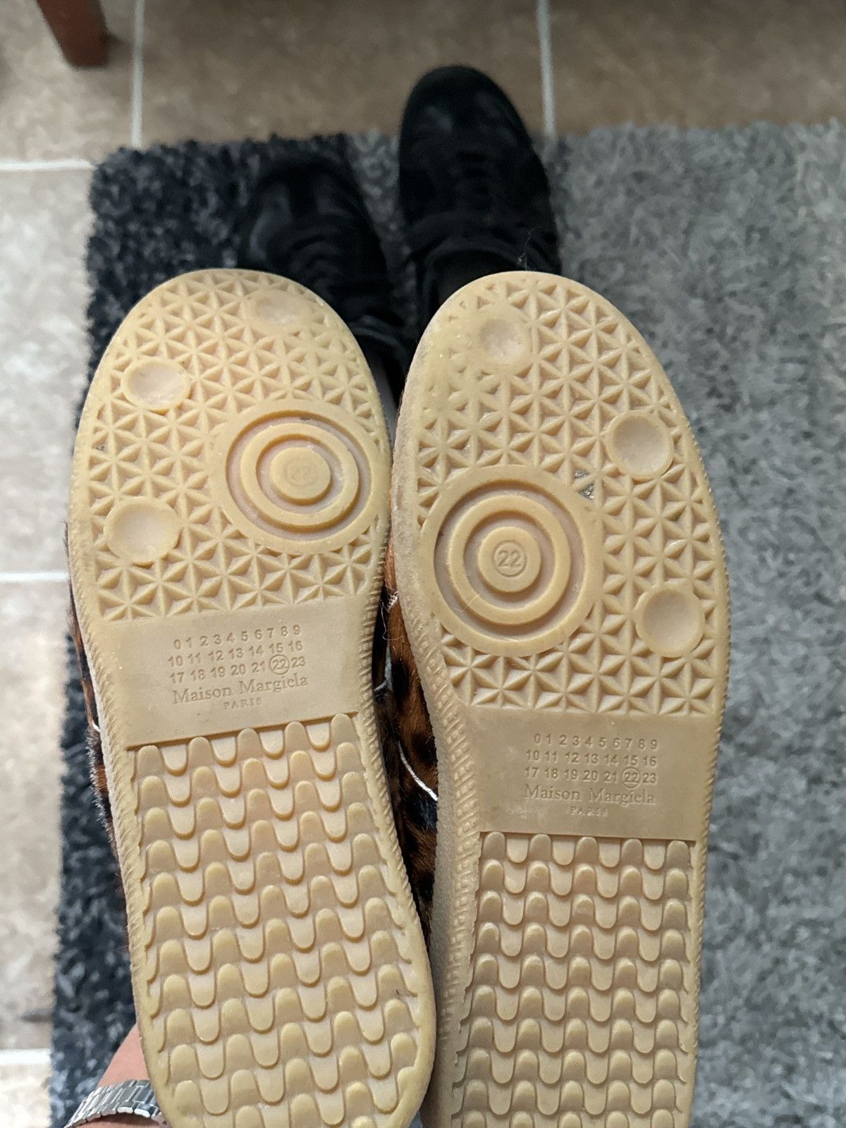 Maison Margiela Maison Martin Margiela Replica Low Gats Cheetah Fur AW17 Size US 8 / EU 41 - 8 Thumbnail
