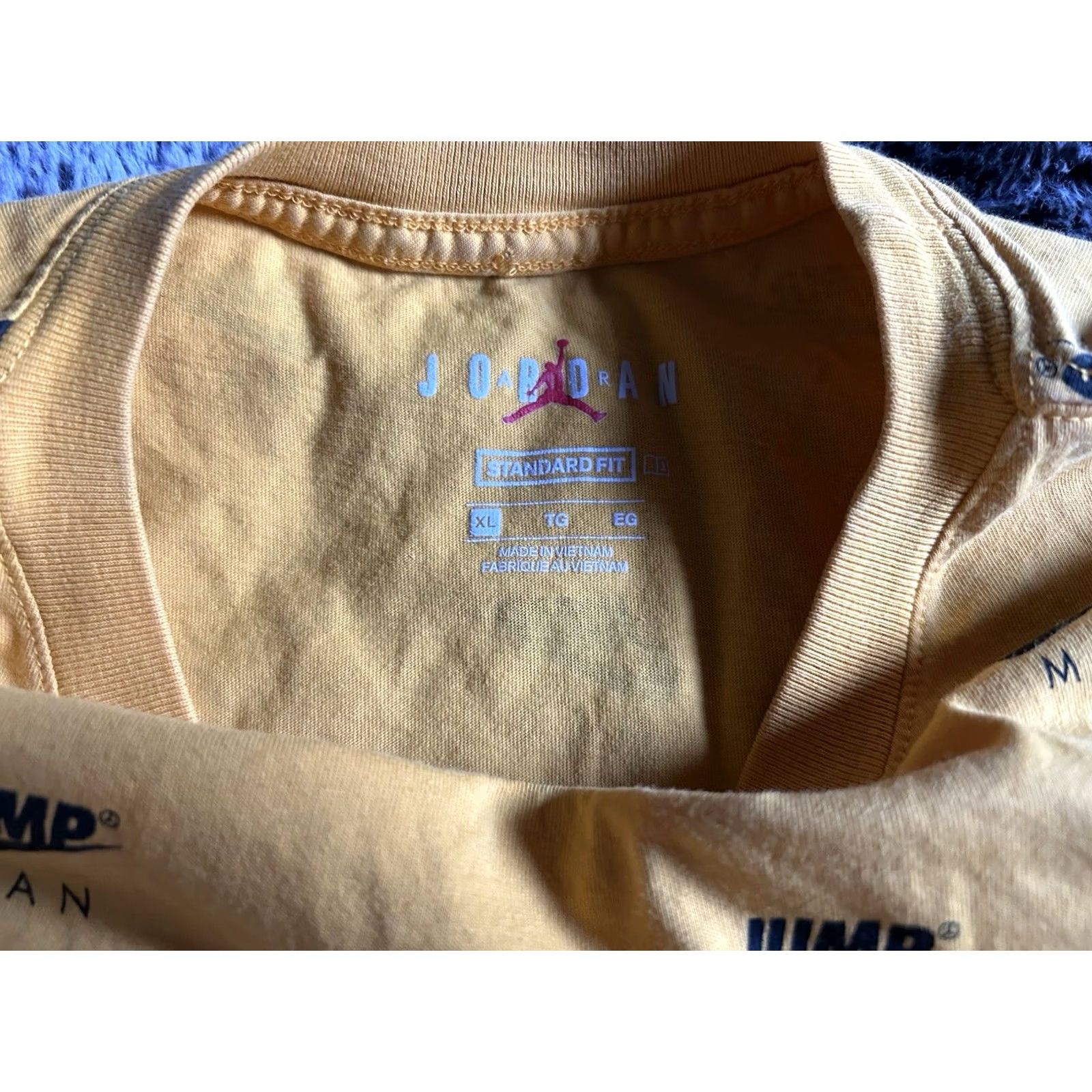 Nike Nike Jordan Jumpman T-Shirt Mens XL Yellow All Over Logo Graphic Print Crew Neck Short Sleeve Standard Fit Size US XL / EU 56 / 4 - 3 Thumbnail