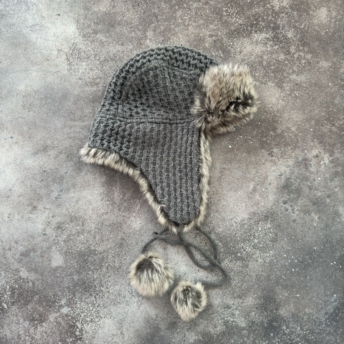 20471120 × If Six Was Nine Vintage 2000's Faux Fur Y2K Ushanka Hat Size ONE SIZE - 4 Thumbnail