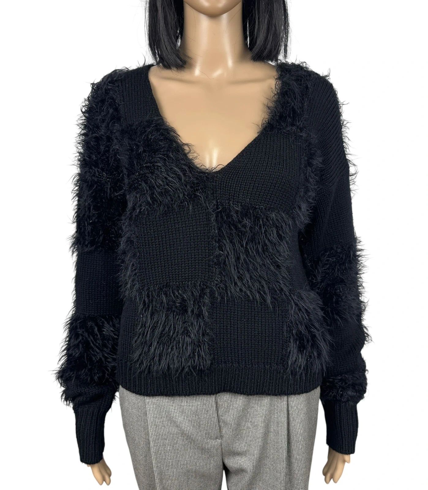 Other Attic and Barn Wool Sweater V-Neck Faux Fur Trim Size M / US 6-8 / IT 42-44 - 2 Thumbnail