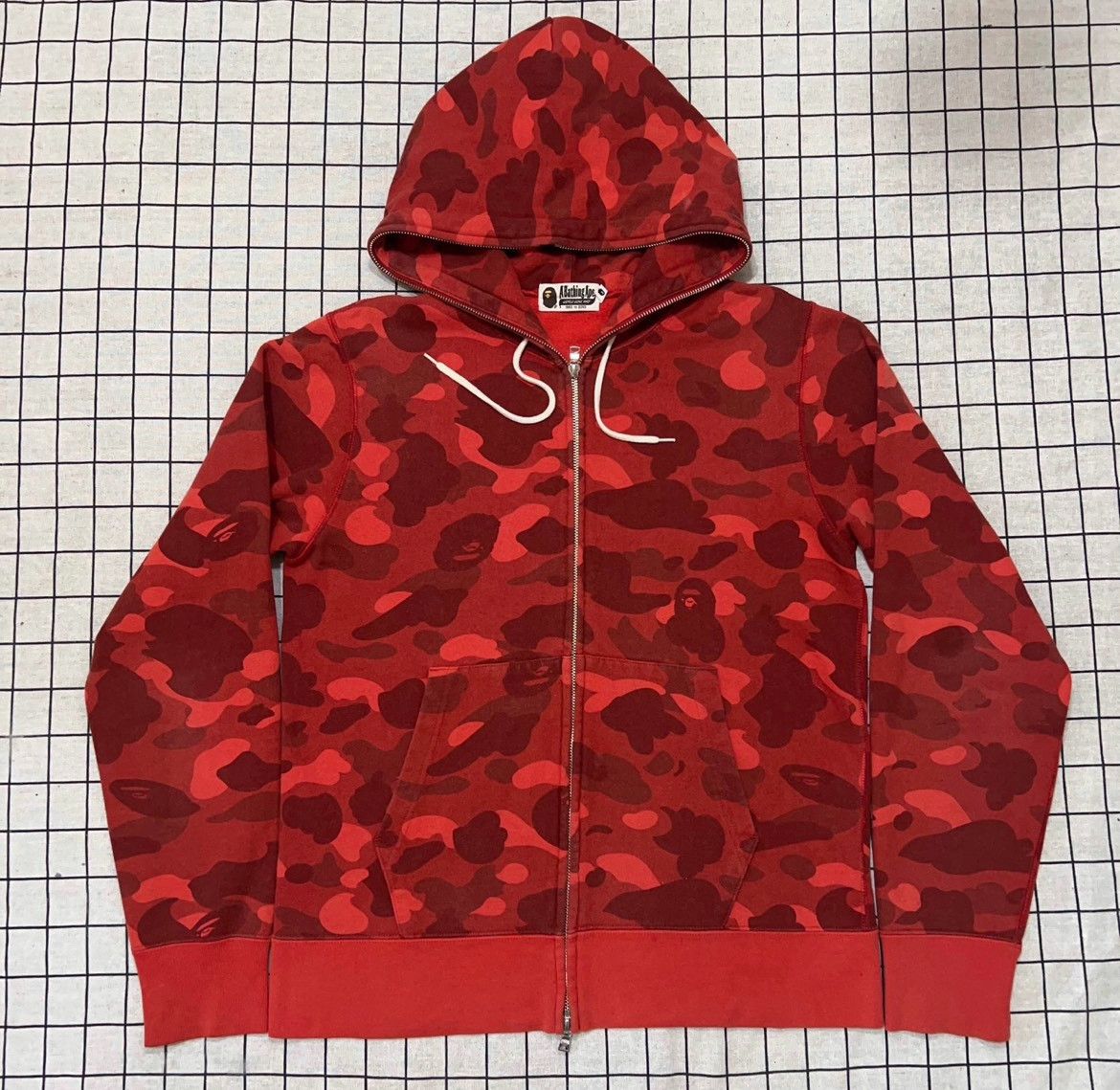 Bape Bape Camo Glow White Hoodie l Men Size US L / EU 52-54 / 3 - 1 Thumbnail