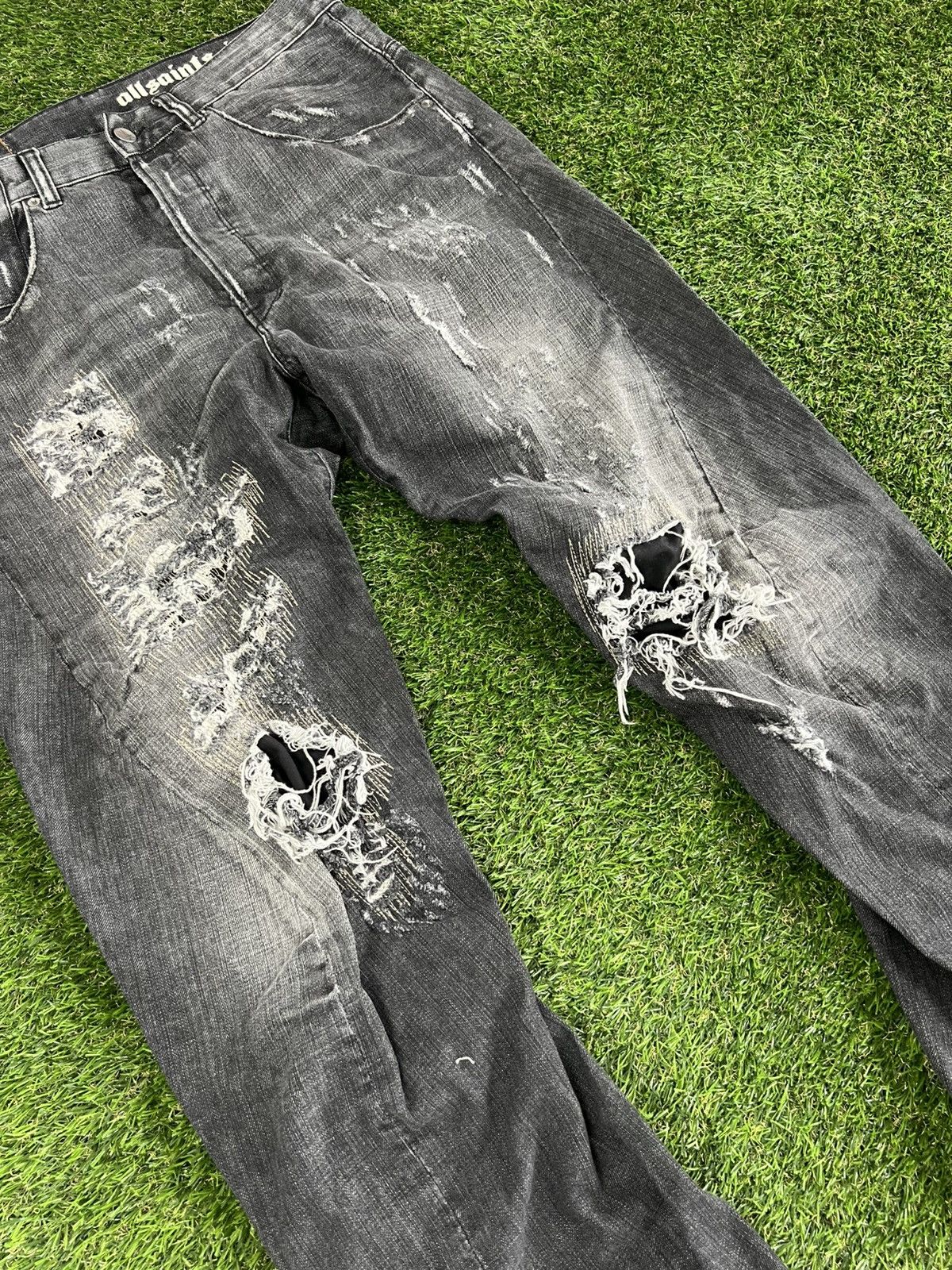 Allsaints Vintage Allsaints Jeans Distressed Denim Faded Y2K Style Size US 32 / EU 48 - 3 Thumbnail