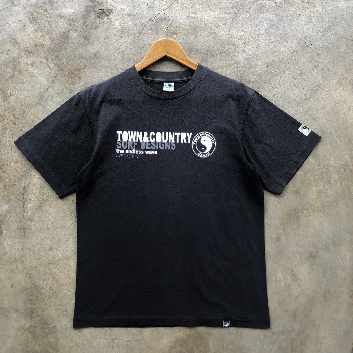 Vintage Vintage T&C surf style ying yang tshirt Size US M / EU 48-50 / 2 - 2 Thumbnail
