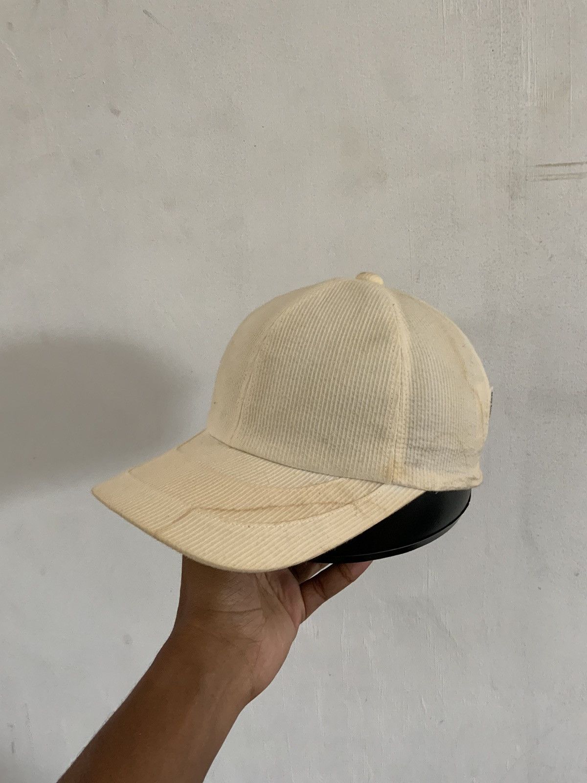 Guy Laroche Guy Laroche Paris Rusty Corduroy Hat Size ONE SIZE - 2 Thumbnail