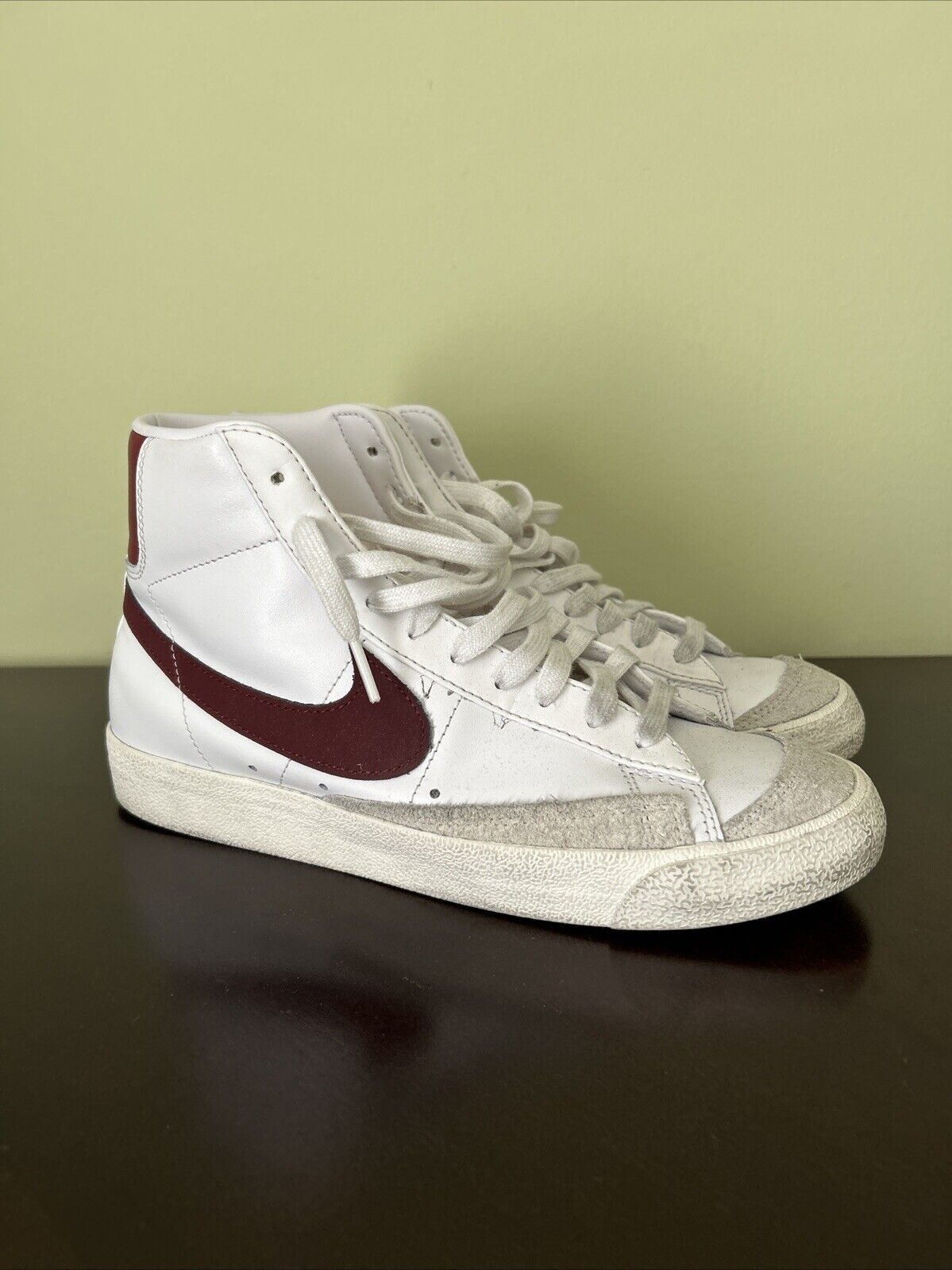 Nike NIKE BLAZER MID '77 VINTAGE WHITE / TEAM RED - SIZE 9 US - Size US 9 / EU 42 - 2 Thumbnail