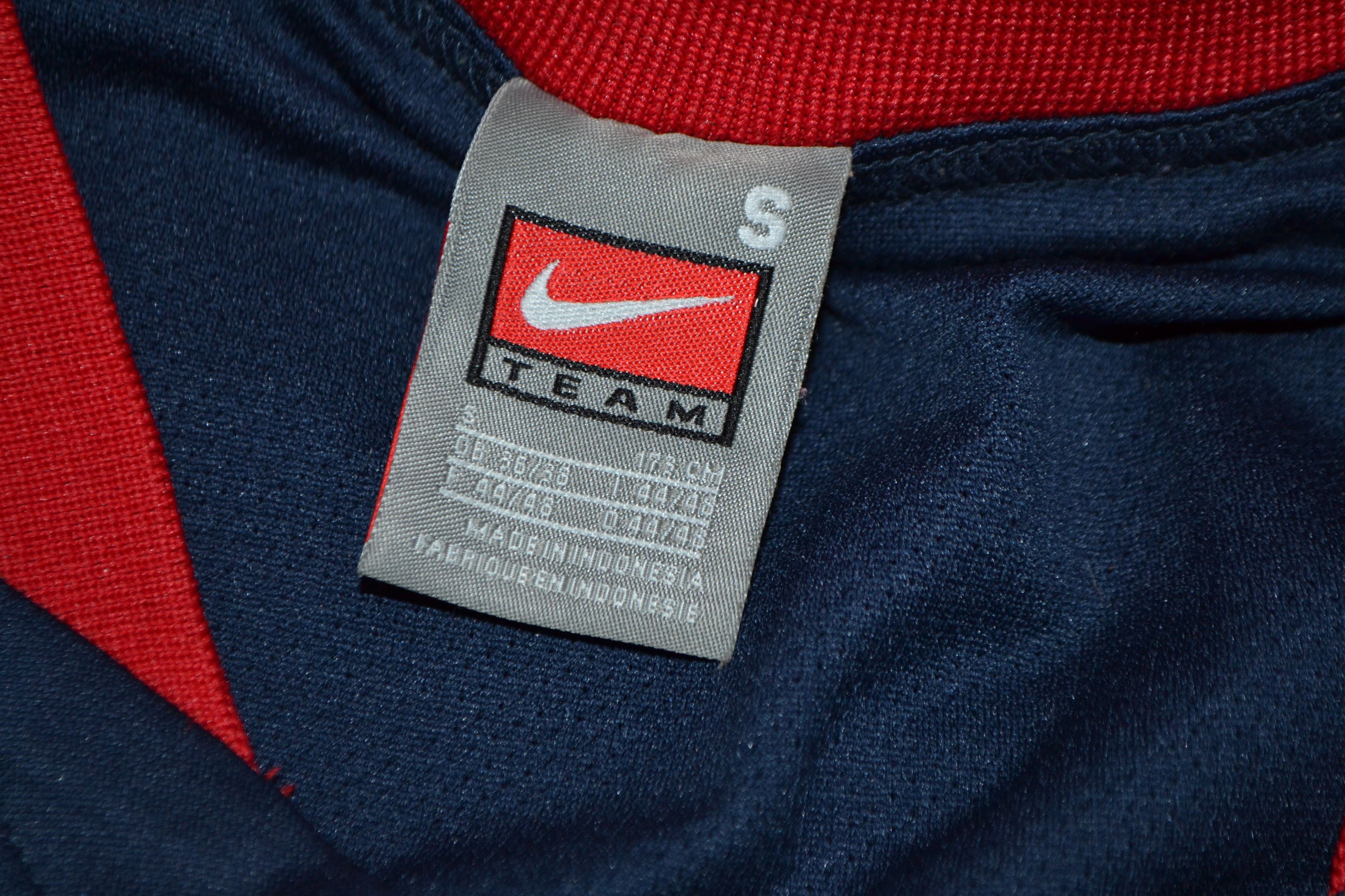 Nike Vintage USA 2008 Olympic Lebron James Basketball Jersey Size US S / EU 44-46 / 1 - 3 Thumbnail