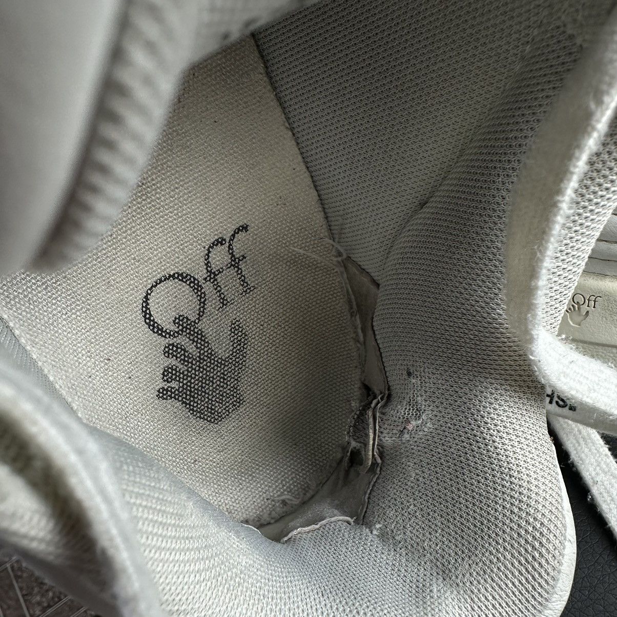 Off-White Off White sneakers Low Top Size 40 Size US 7 / EU 40 - 24 Thumbnail