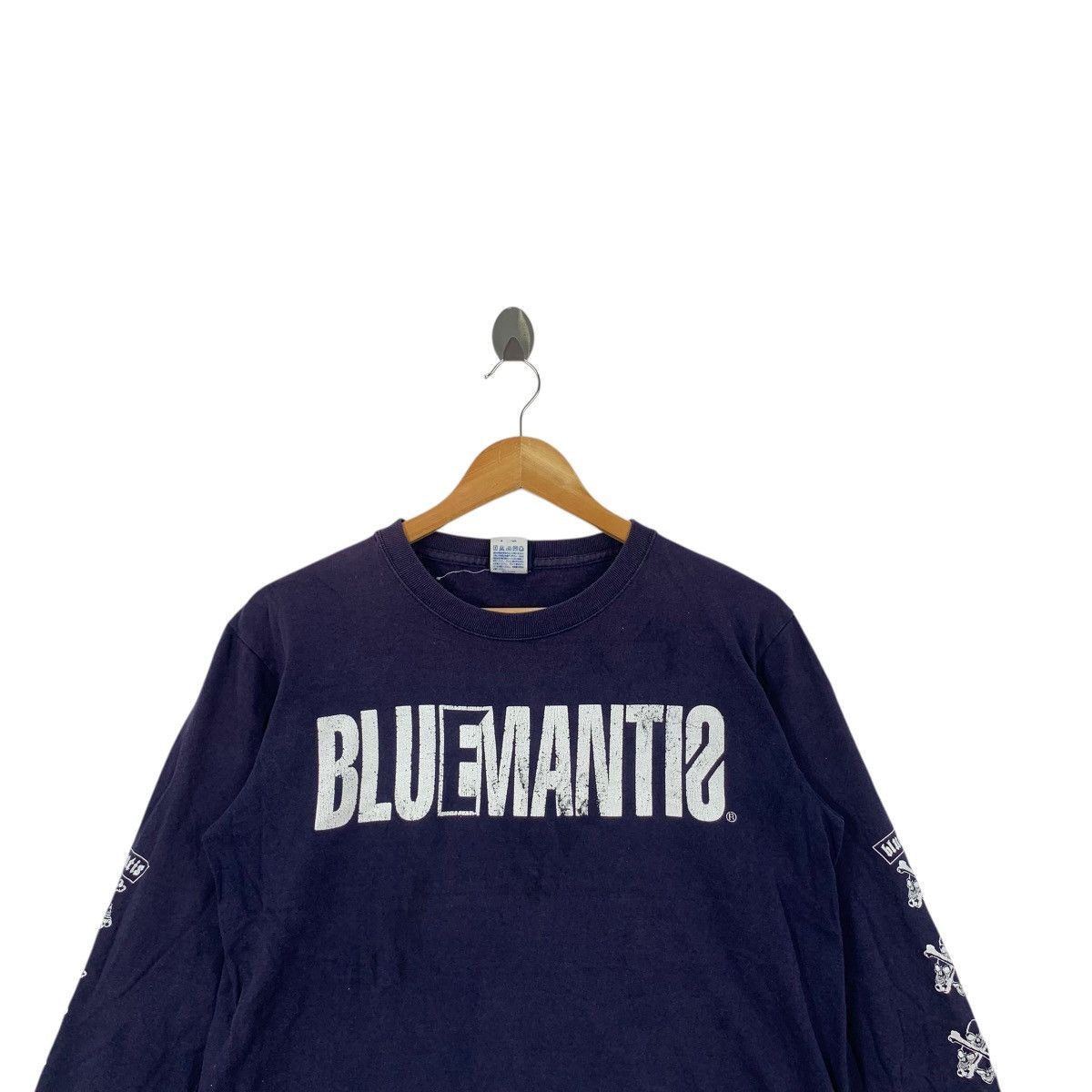 Other BLUEMANTIS Crossbones Graphic Long Sleeve Tee Shirt Top Size US M / EU 48-50 / 2 - 2 Thumbnail