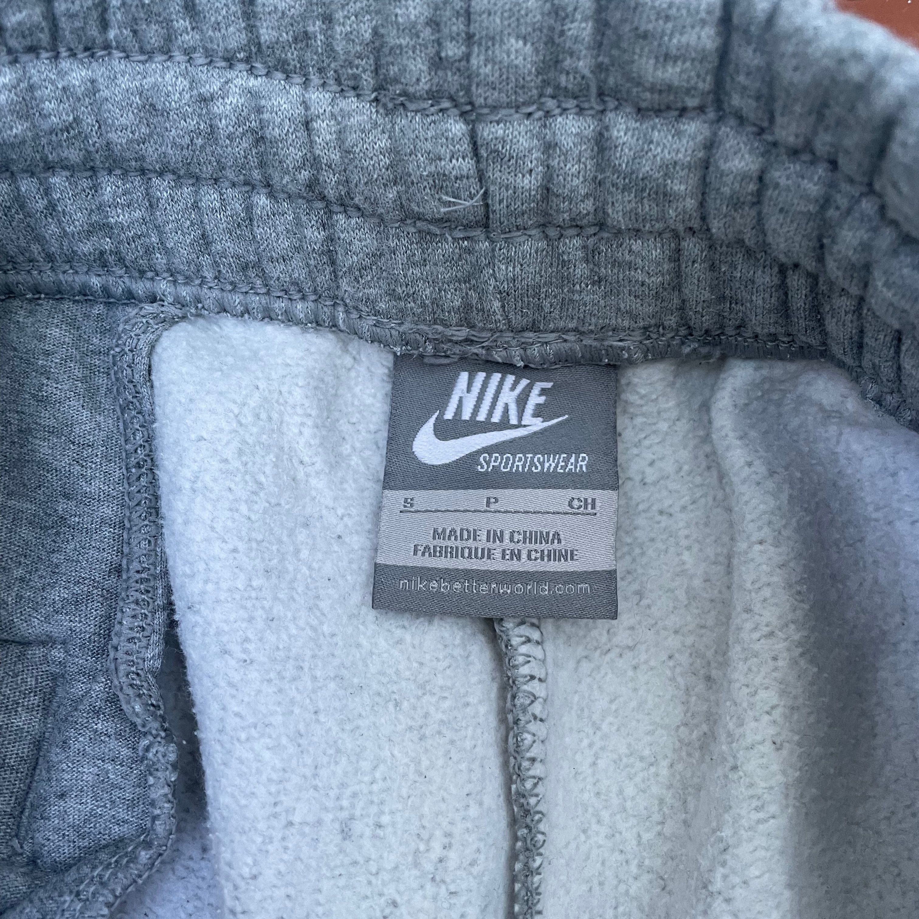 Nike Nike sweatpants custom print opium y2k grunge faded Size US 30 / EU 46 - 7 Thumbnail