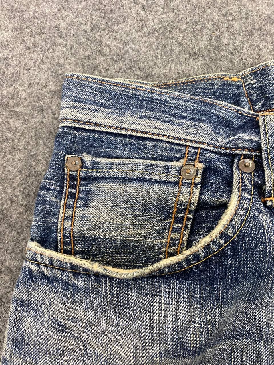 Edwin vintage edwin rebel distressed denim top button missing Size US 33 - 14 Thumbnail
