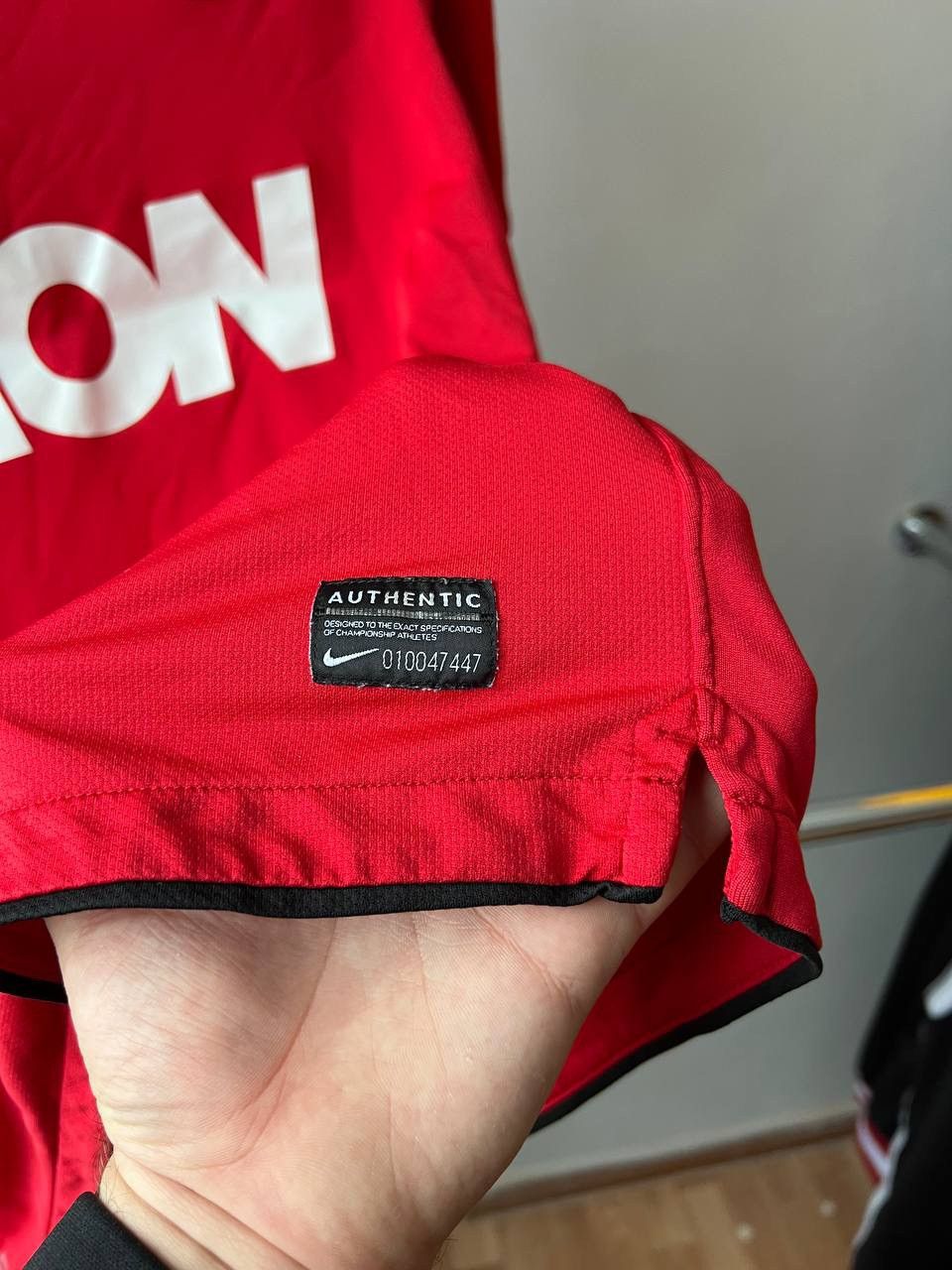 Nike 2010/11 MANCHESTER UNITED HOME SOCCER JERSEY FOOTBALL SHIRT Size US M / EU 48-50 / 2 - 8 Thumbnail