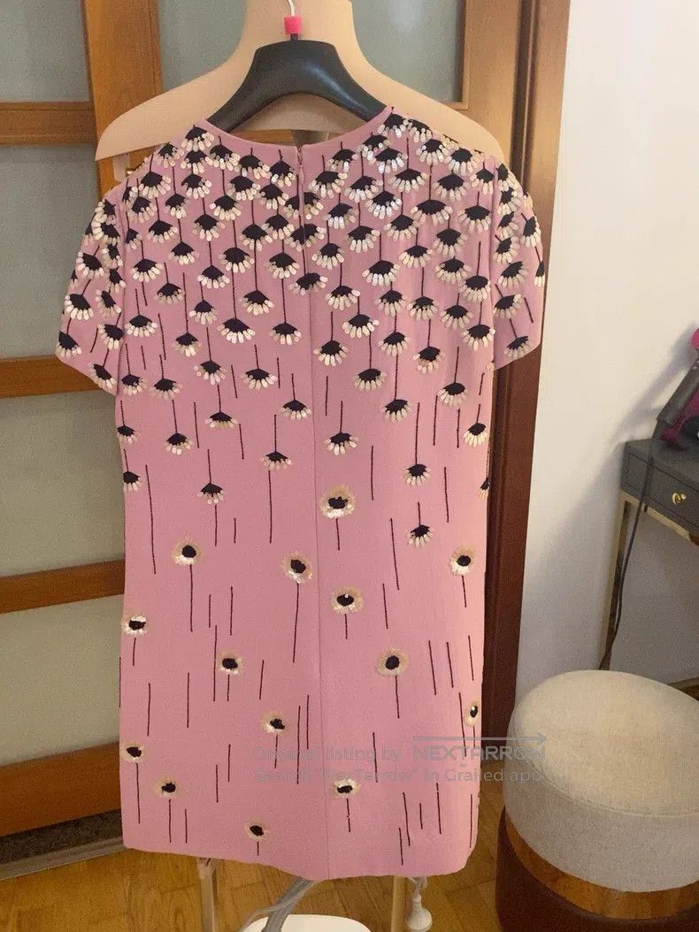 Valentino Valentino Heavy work dress Size M / US 6-8 / IT 42-44 - 4 Thumbnail