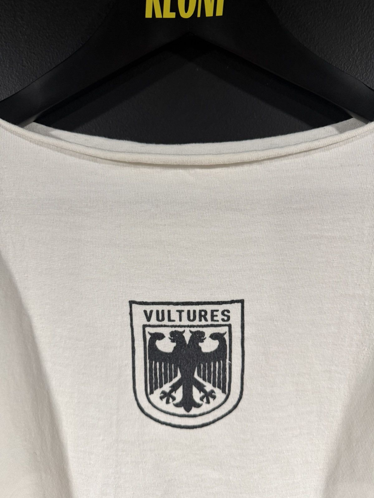 Yeezy Yeezy Kanye West Ye Gosha Vultures Box White Tee SZ 2 XXL Size US XXL / EU 58 / 5 - 2 Thumbnail