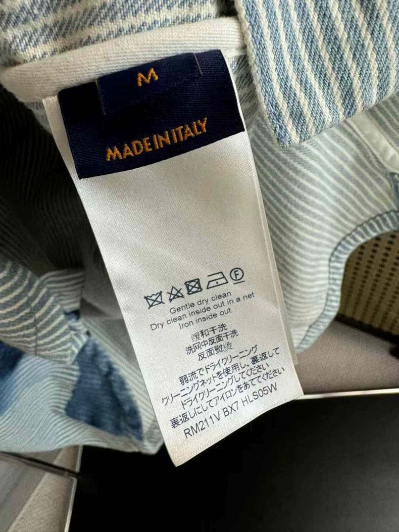 Louis Vuitton Louis Vuitton Ink rendering striped denim shirt Size US M / EU 48-50 / 2 - 5 Thumbnail
