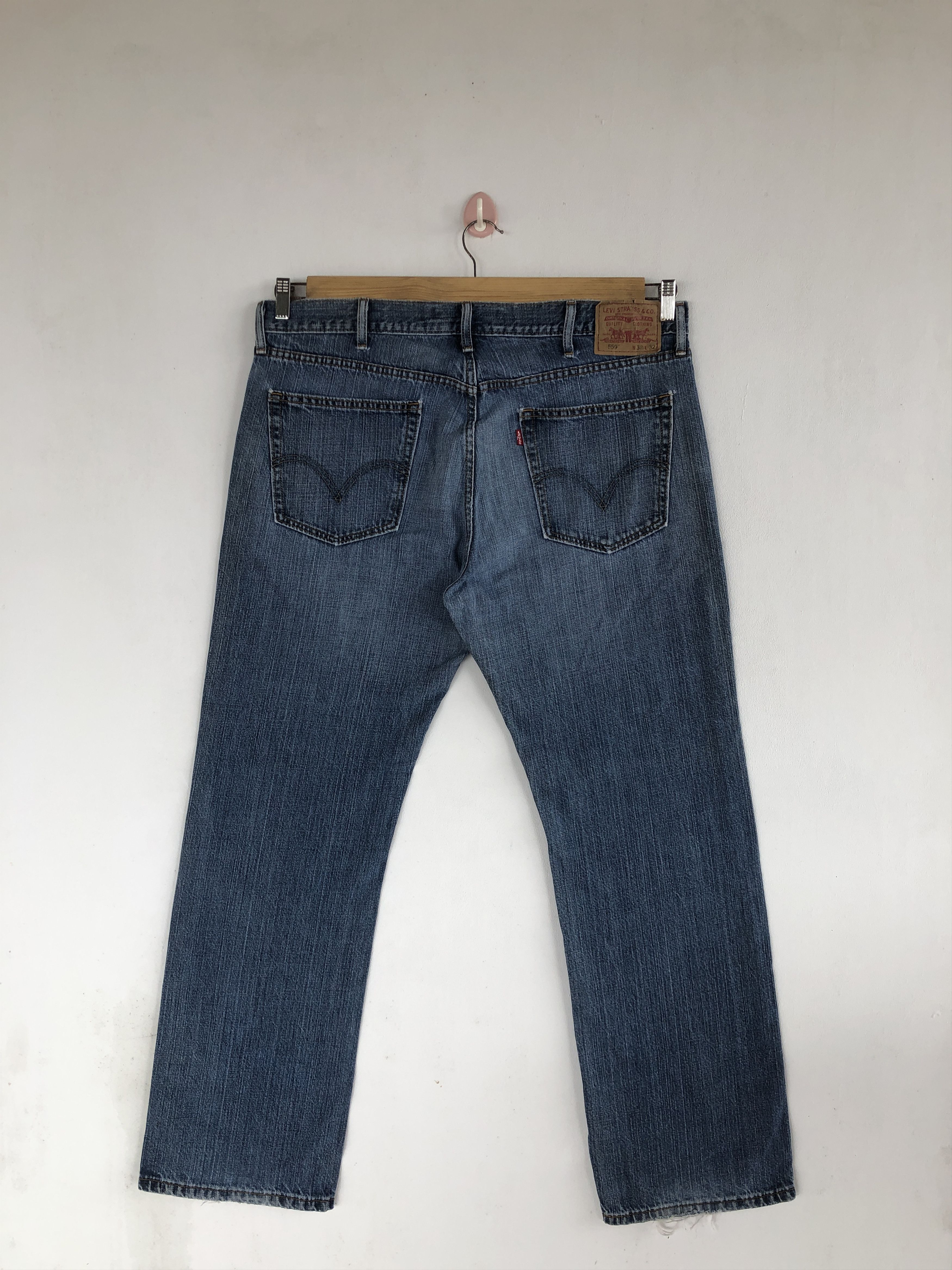 Levi's Vintage Levis 559 Baggy Jeans Levi's Relaxed Straight Denim Size US 36 / EU 52 - 2 Thumbnail
